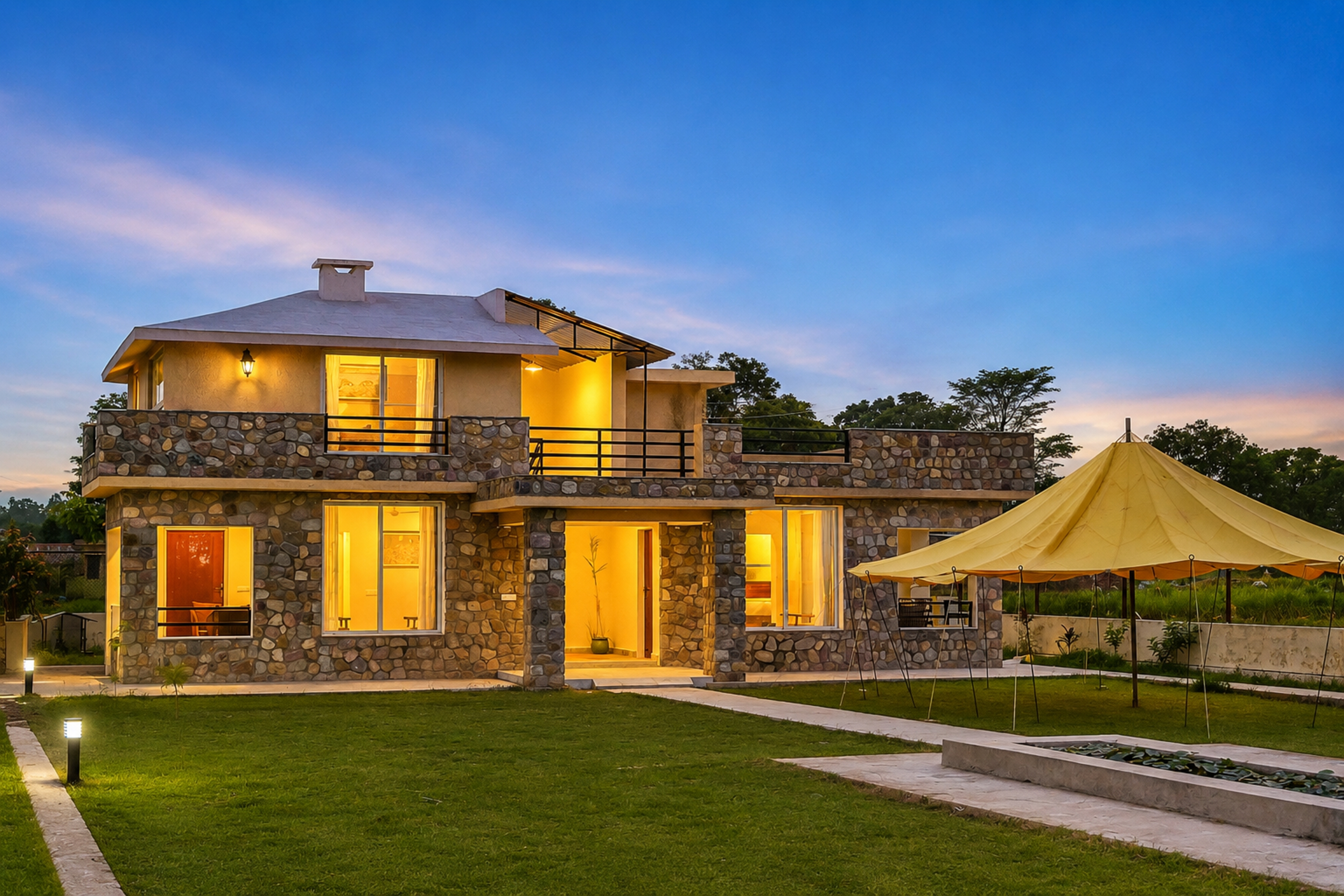 Dhela Jungle Retreat Pebble | Pet- Friendly Suite in a Mini Resort with Shared Pool Near Jhirna Safari Zone  — photo 1