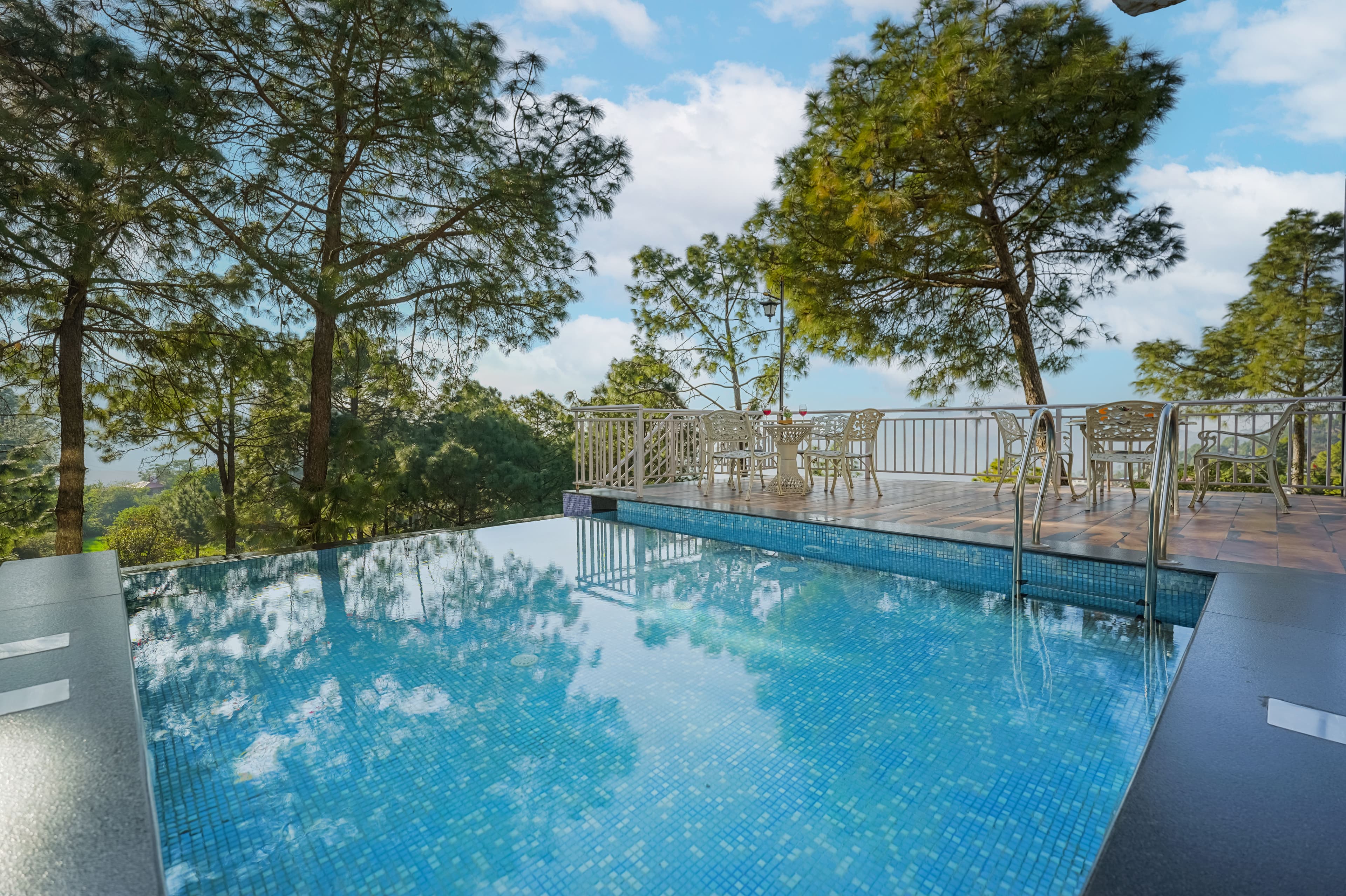 Alaya Stays Golden Meadow Villa | Pet-friendly Hillside 3-BHK Retreat With Outdoor Lounge, Balcony & Scenic Views With Shared Pool - Image 4