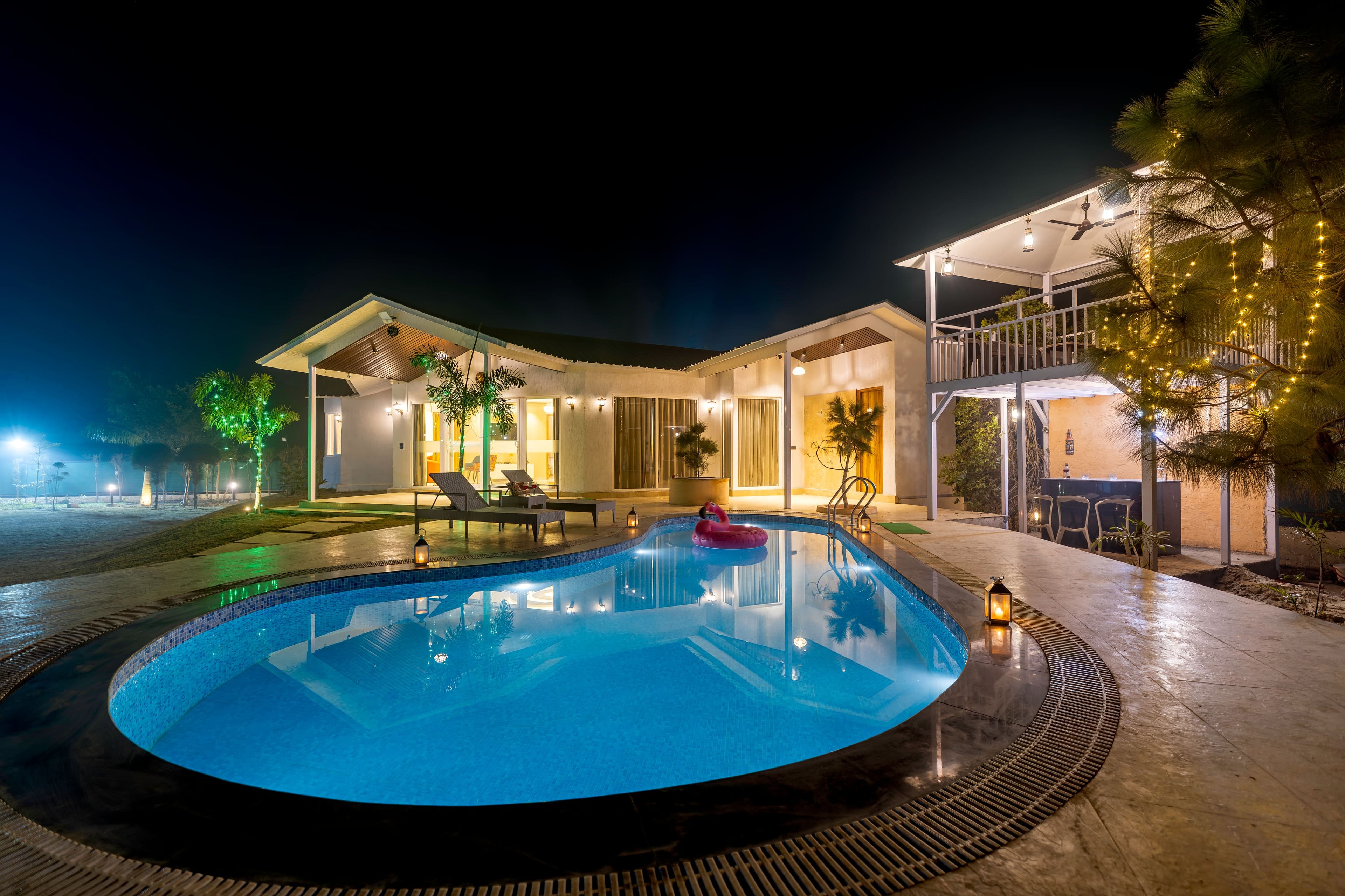 Vedaaz Farms | Pet-friendly 4-BHK Farmhouse With Private Outdoor Pool and Garden area - Image 1