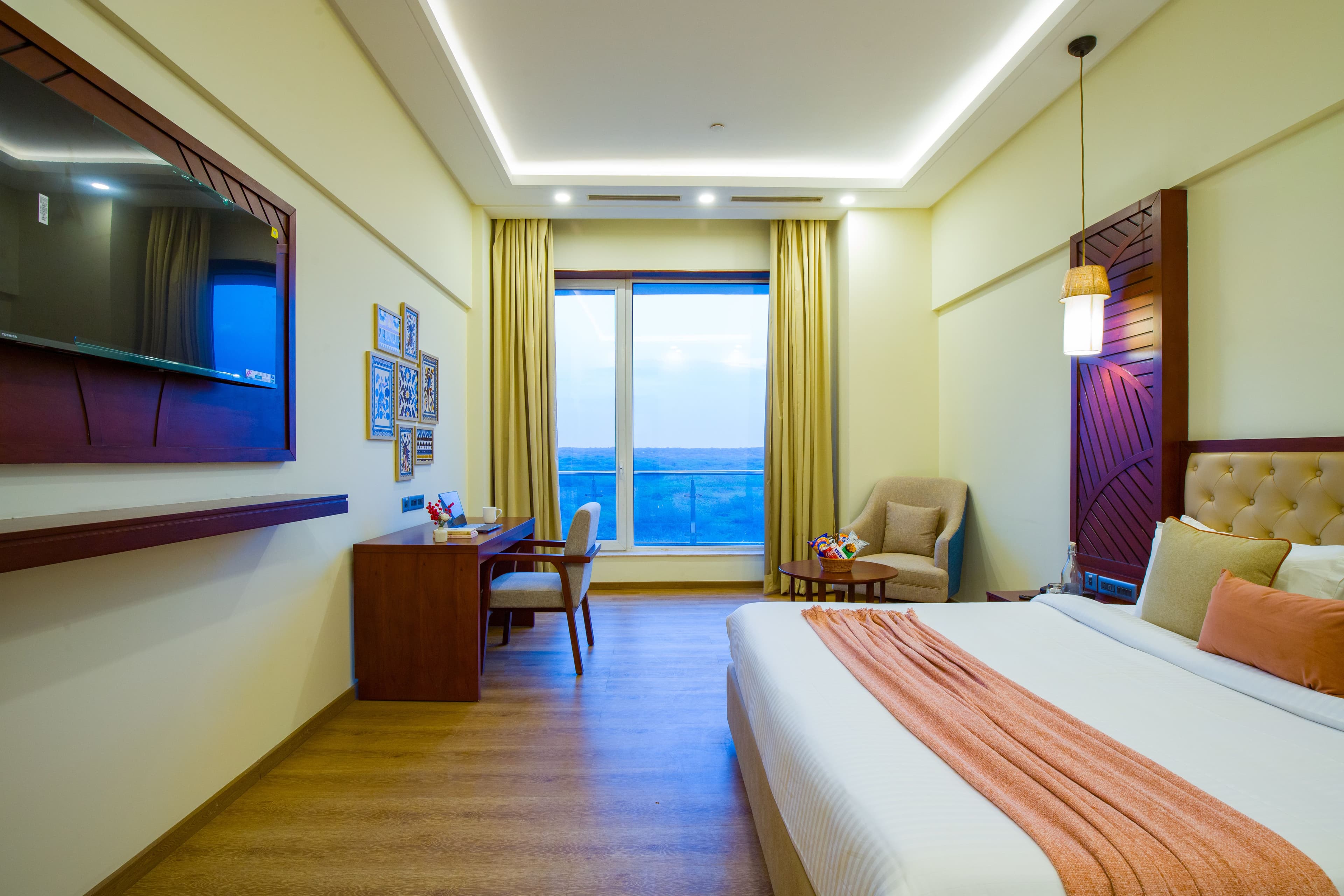 Eternal Oasis Aravali View Suite | Elegant 1-Room With Restaurant & Celebration Venue | Golf Course Road - Image 10