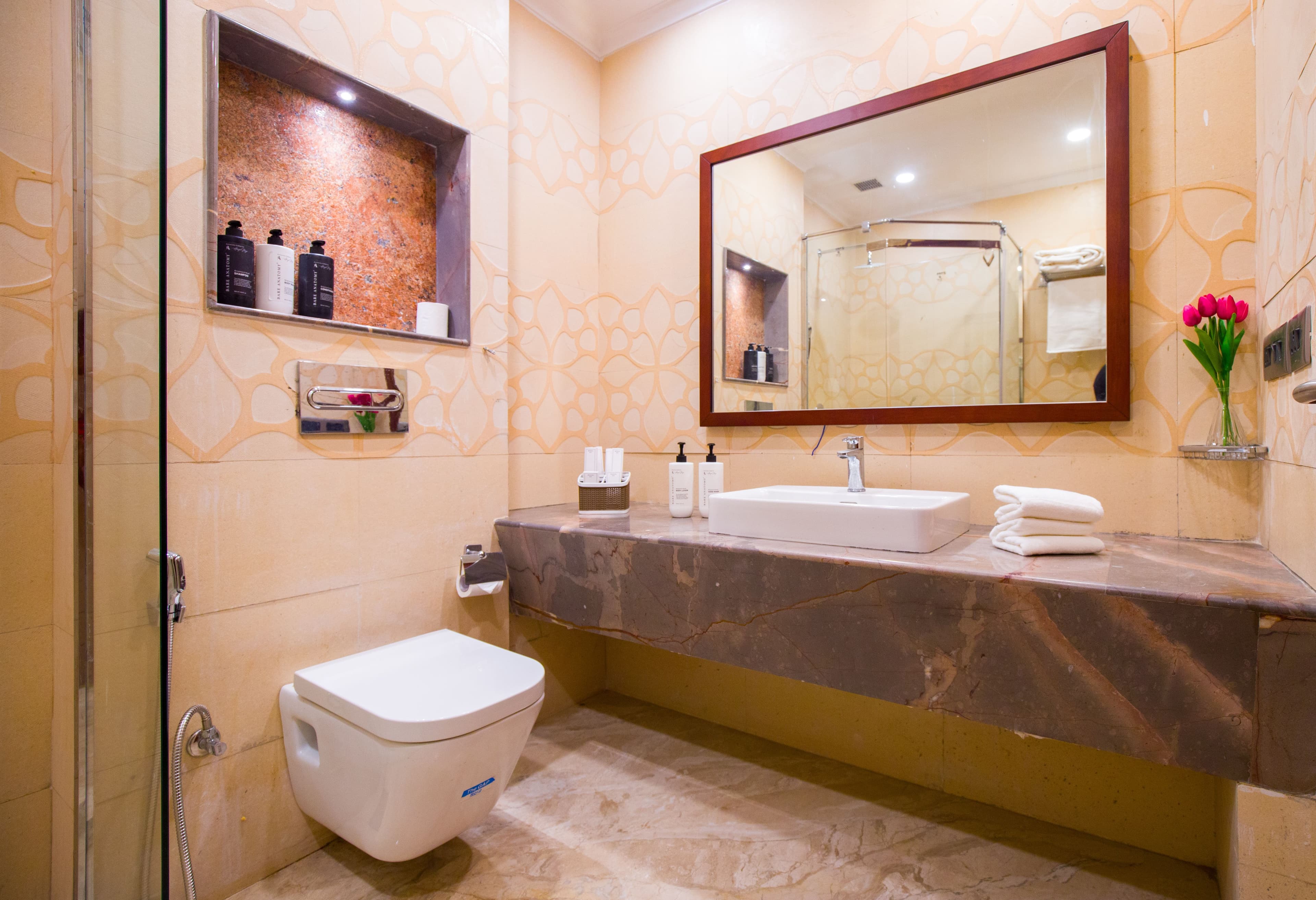 Eternal Oasis City View Suite | Serene 1-Room With Restaurant & Celebration Venue | Golf Course Road - Image 19