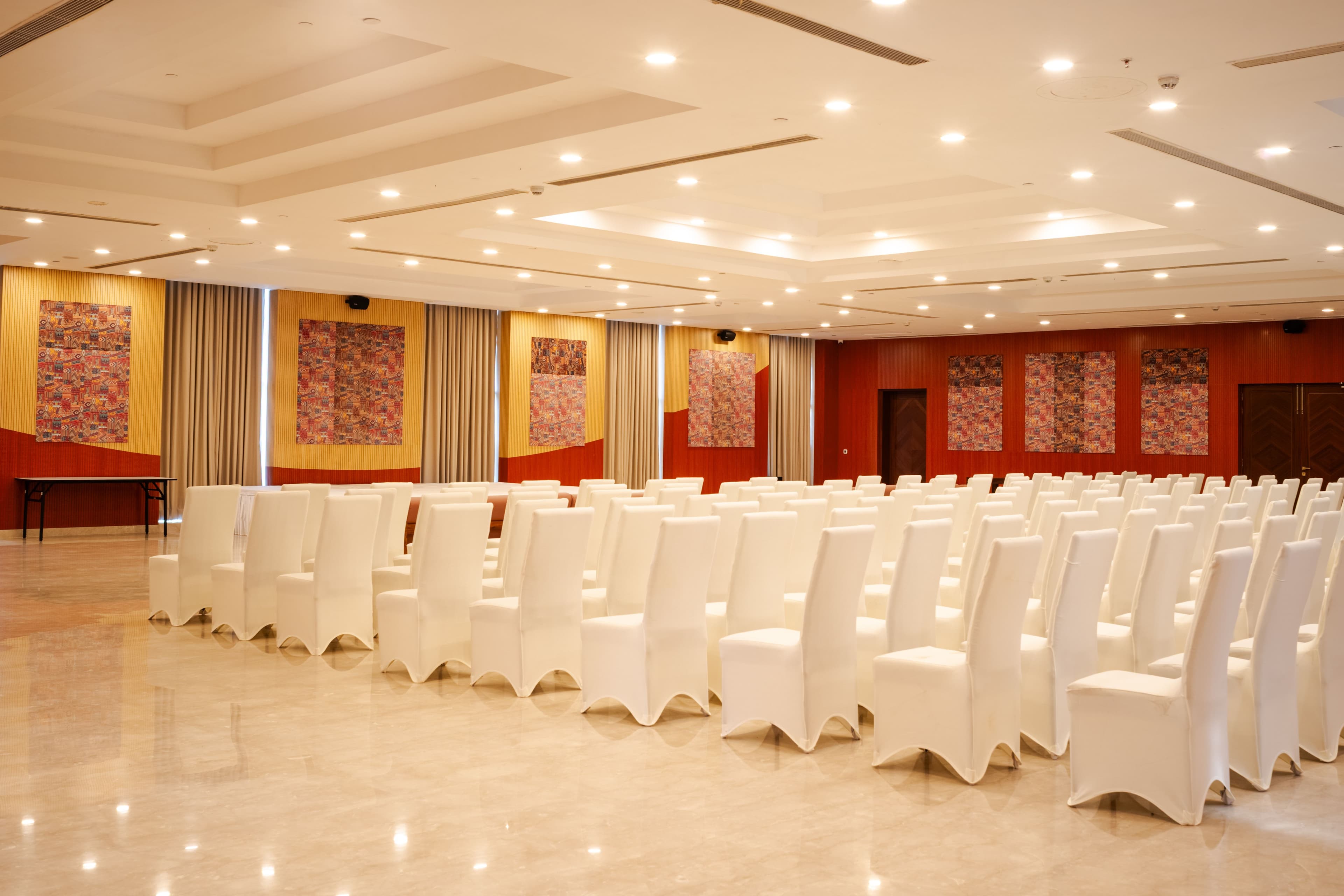 Eternal Oasis City View Suite | Serene 1-Room With Restaurant & Celebration Venue | Golf Course Road - Image 20