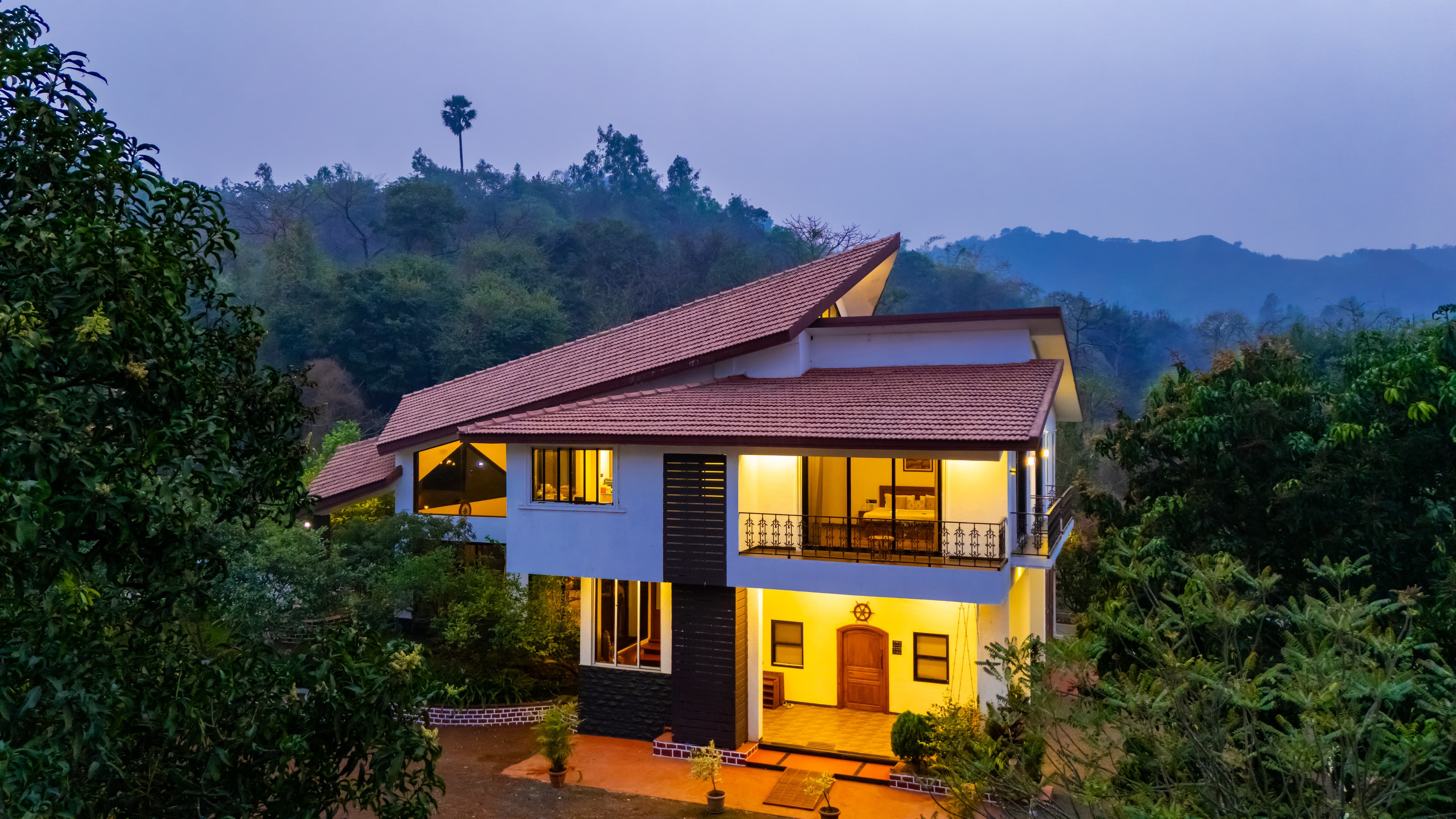Valdivian Villa | 3-BHK with Verandah, Temple and Machan - Image 29