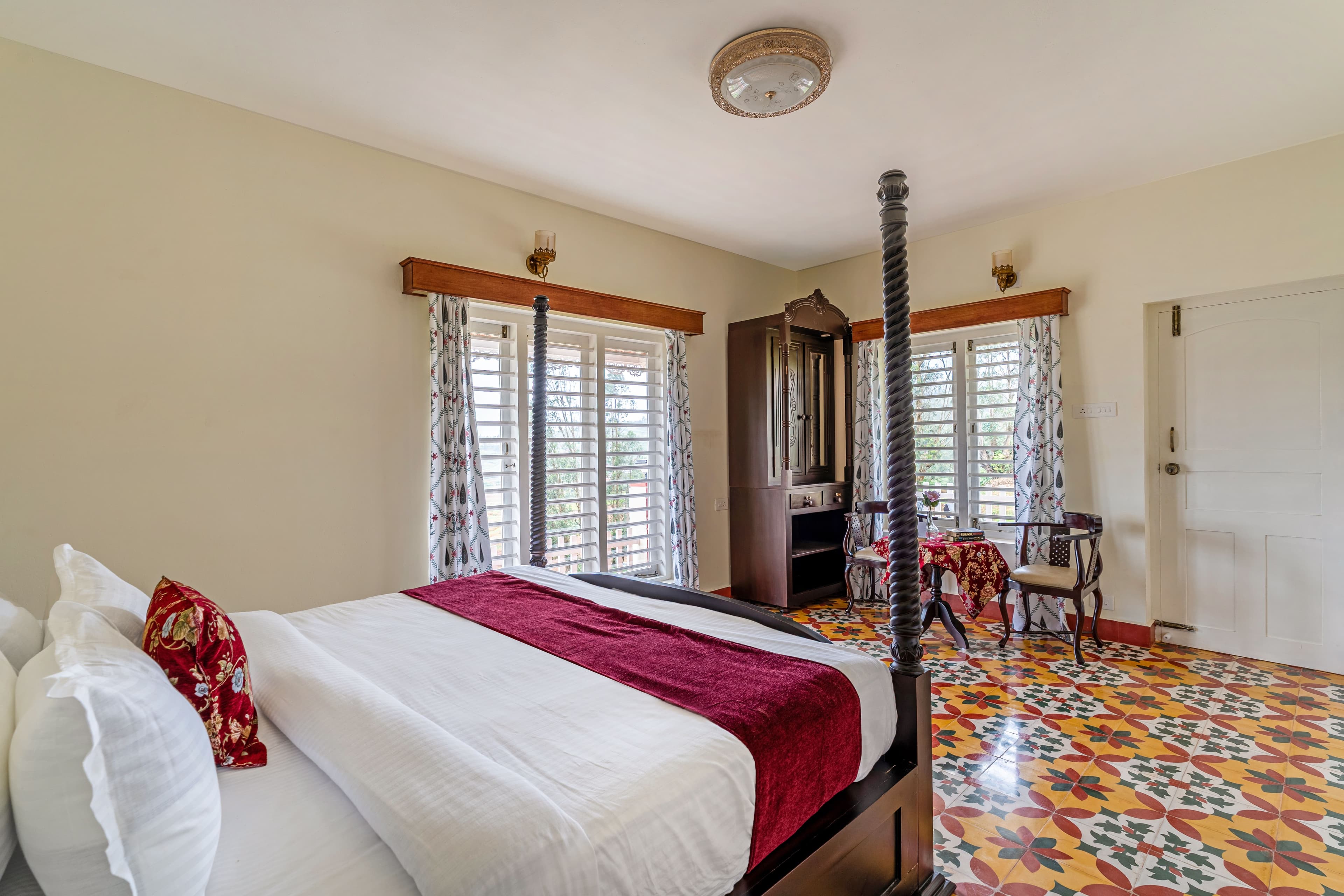Mihirika’s Nirvana | 5-BHK With Garden, Gazebo, Bonfire Pit & Scenic Views; Near Karnataka Garden - Image 38