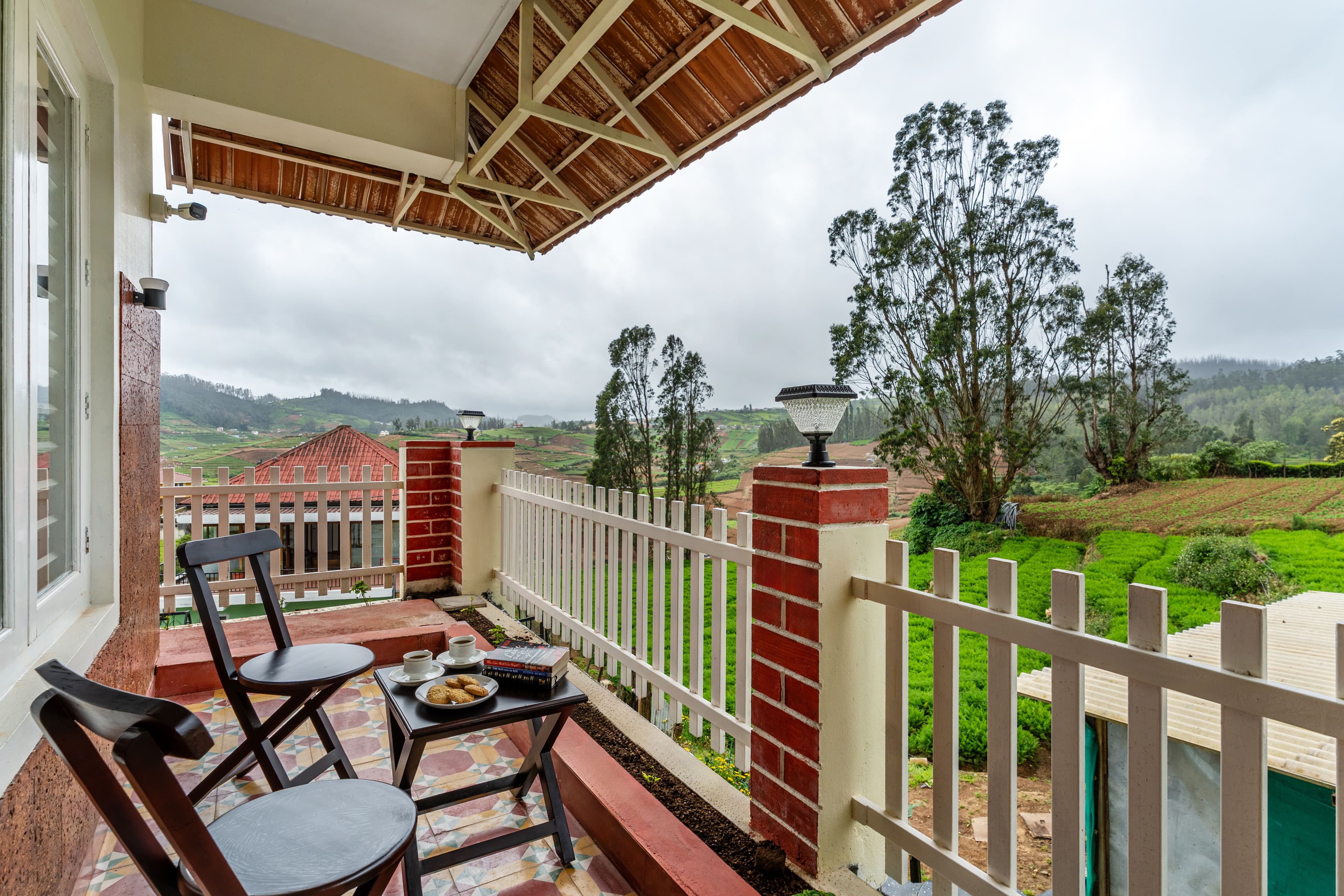 Mihirika’s Nirvana | 5-BHK With Garden, Gazebo, Bonfire Pit & Scenic Views; Near Karnataka Garden - Image 13