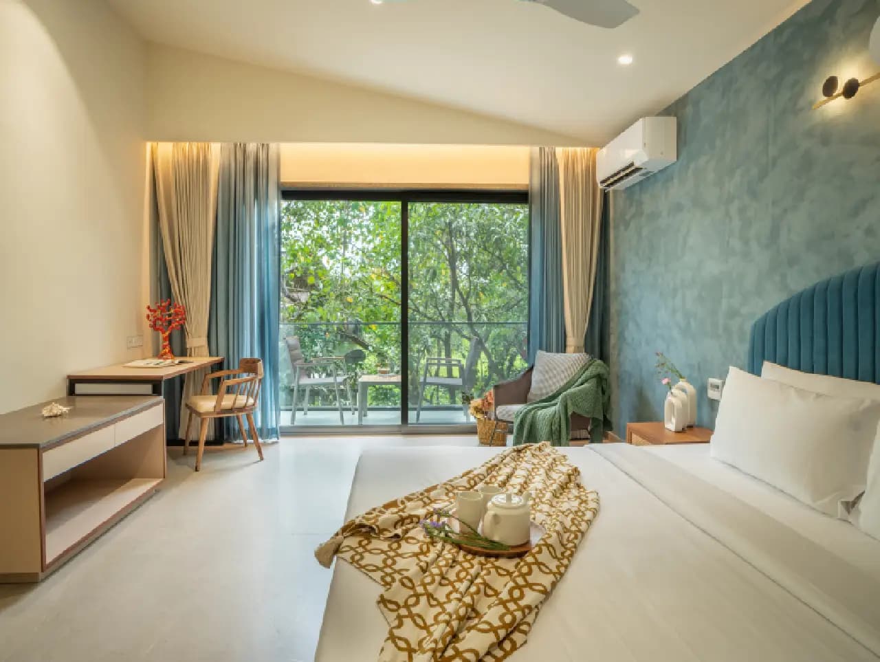 Cloud 7 Waves | 4-BHK With Private Pool - Image 13