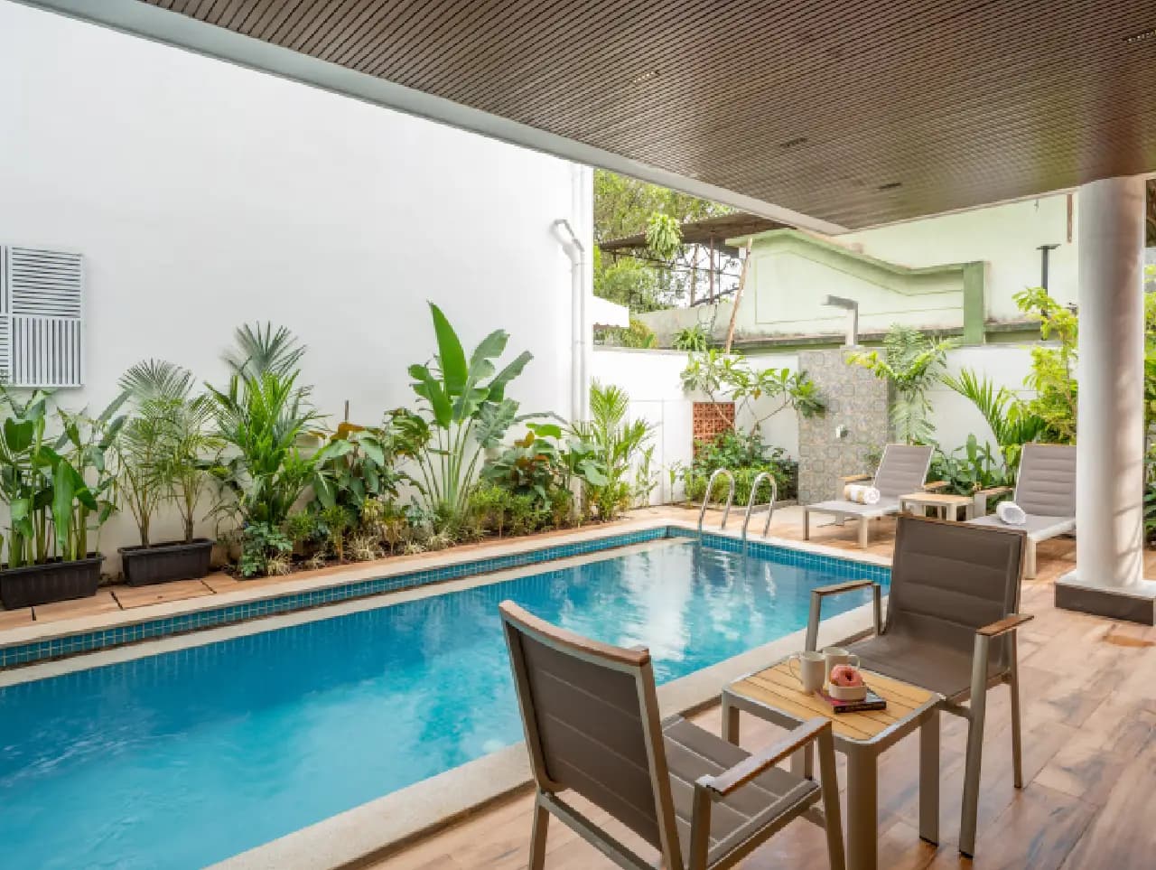 Cloud 7 Waves | 4-BHK With Private Pool - Image 5