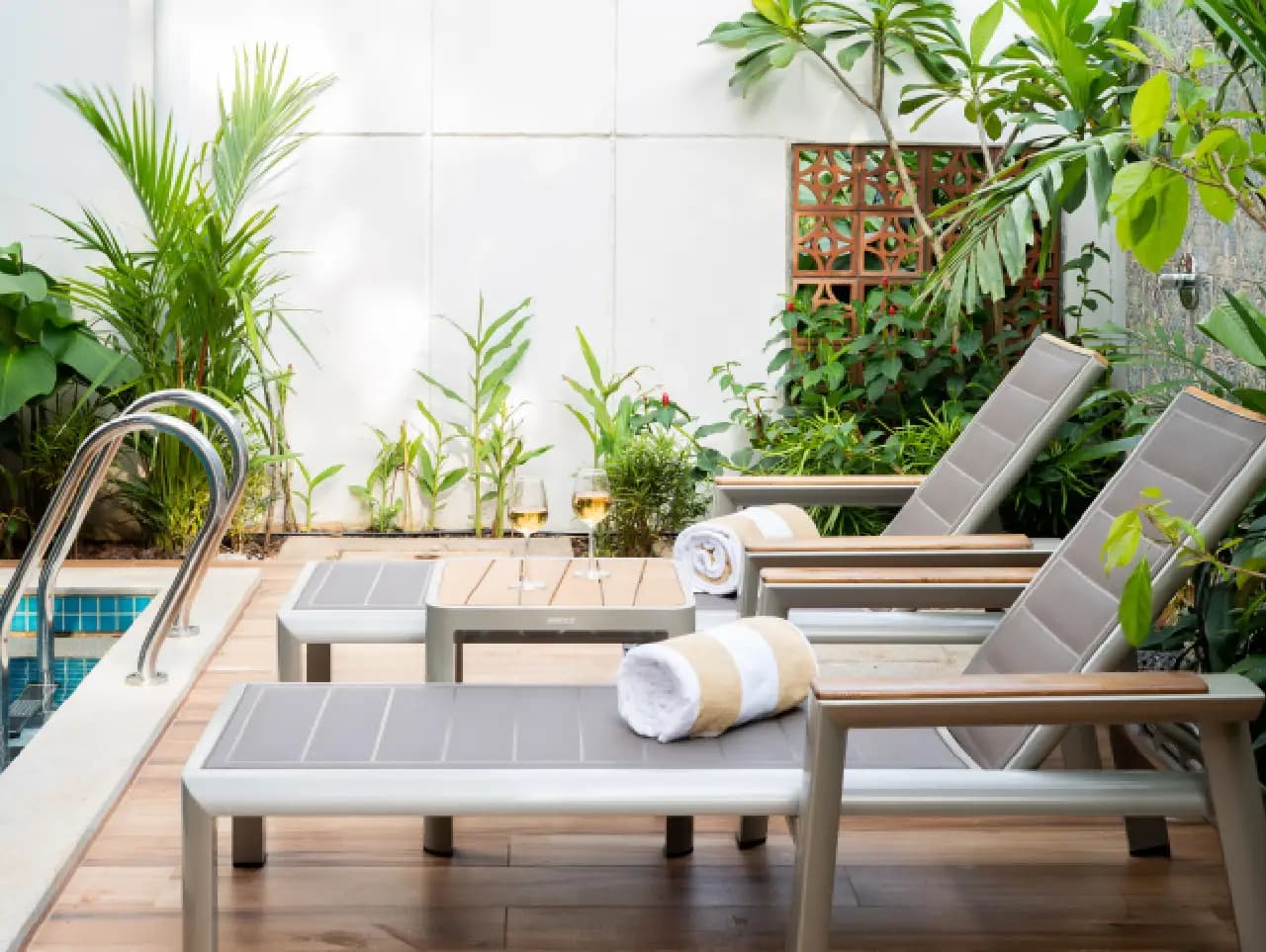 Cloud 7 Waves | 4-BHK With Private Pool - Image 6