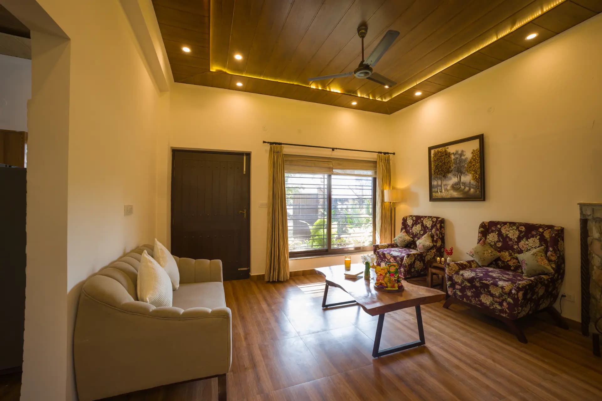 Rahta | 3-BHK Pet-friendly Retreat With Picturesque Balcony & Outdoor Patio - Image 9