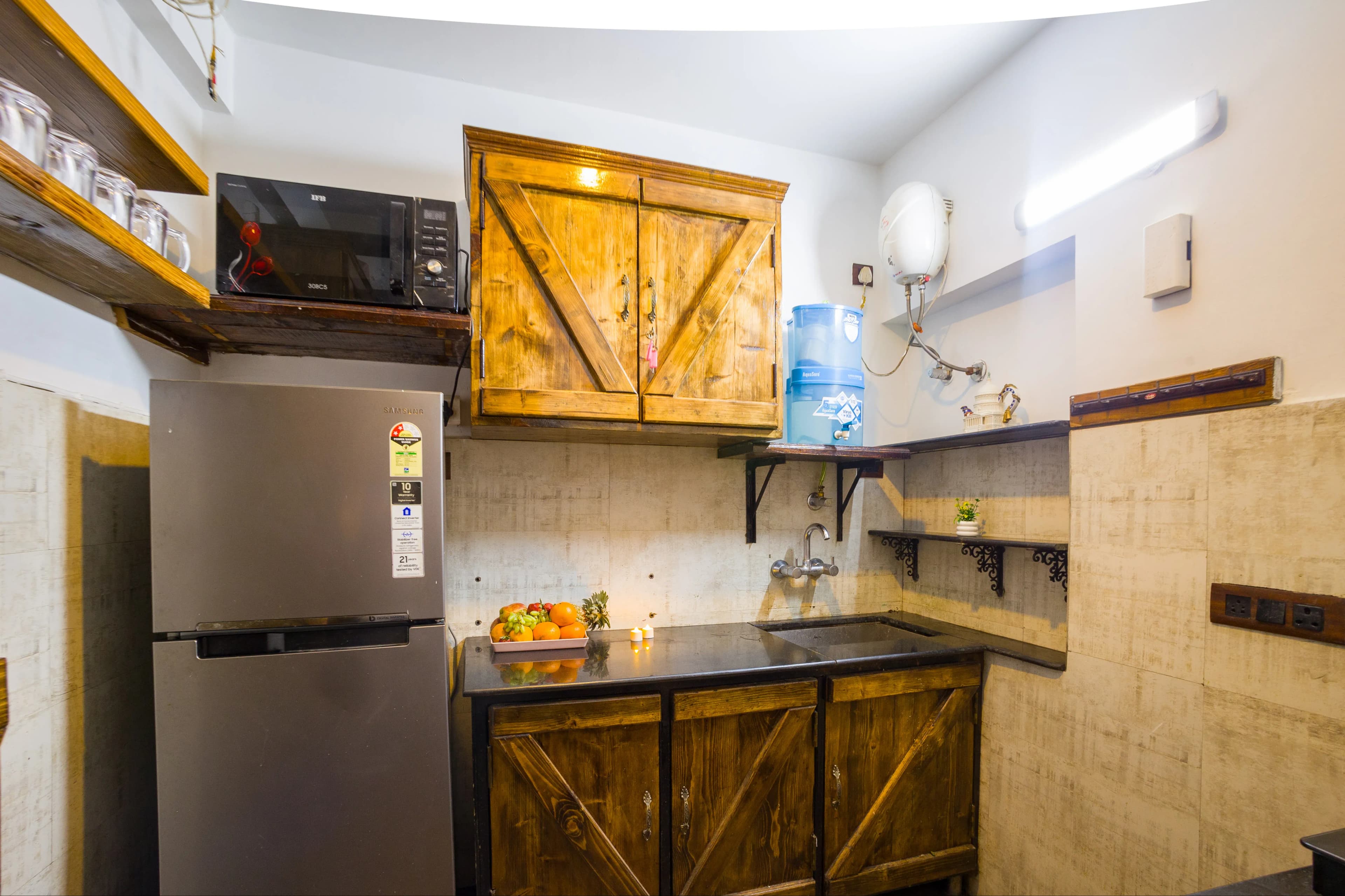 Farsauli 1°| Pet-friendly 3-BHK Hillside Getaway With Gazebo & Balcony - Image 11