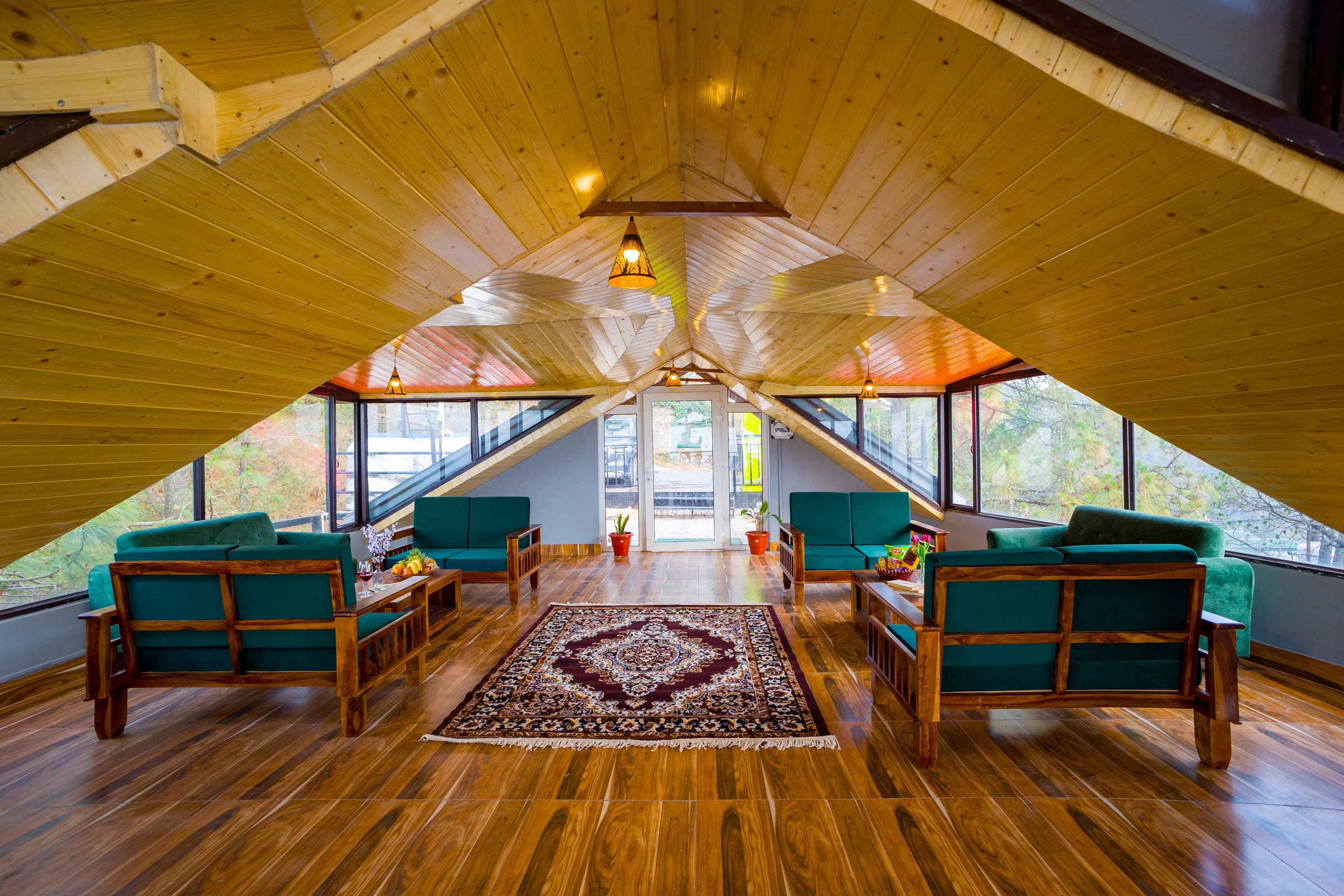 Archee’s Villa | Pet-friendly 6-BHK property with gaming zone, attic, open dining and 360° mountain views - Image 3