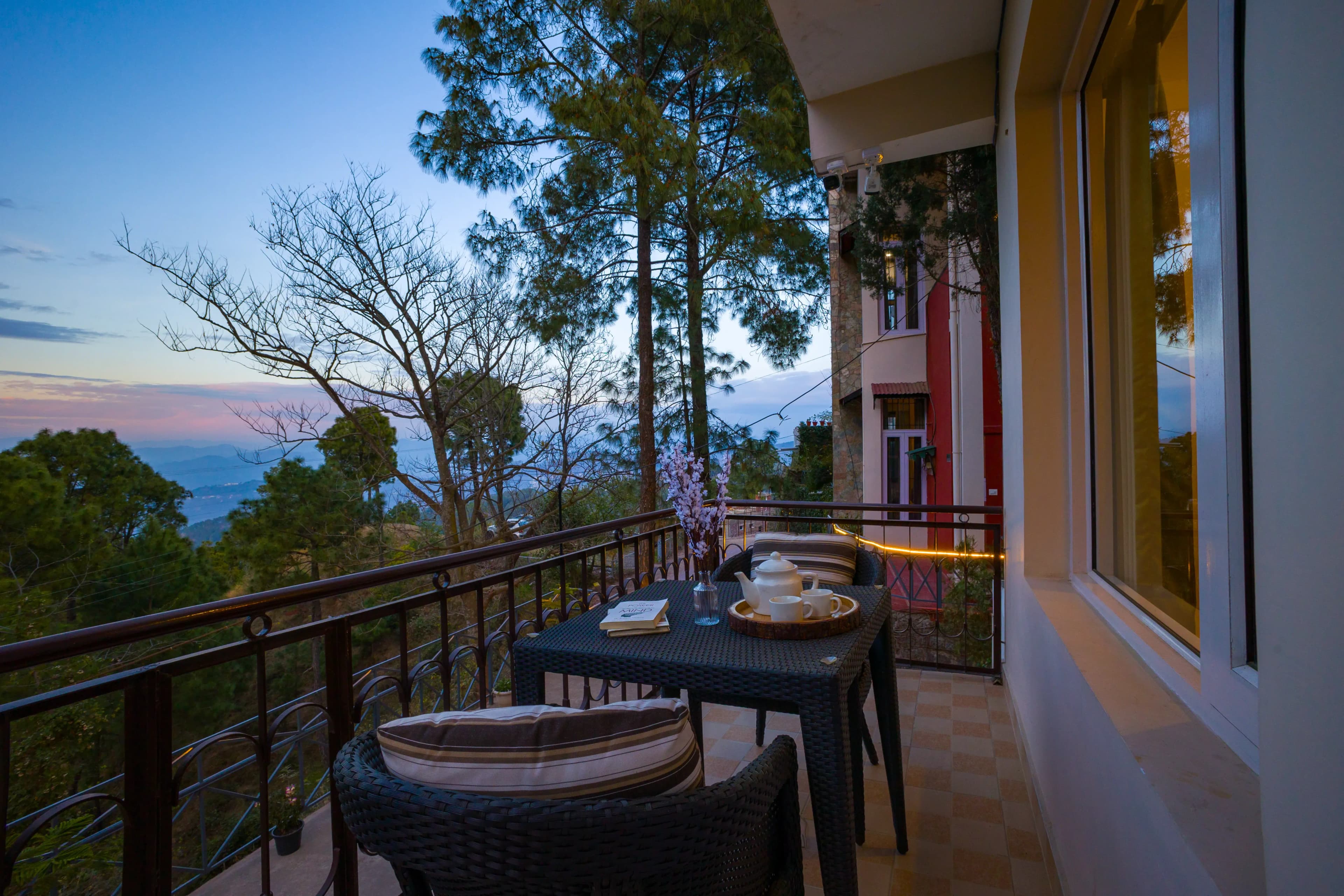 Captain’s Nest | 3-BHK Hilltop Hideaway With Garden & Scenic Views - Image 32