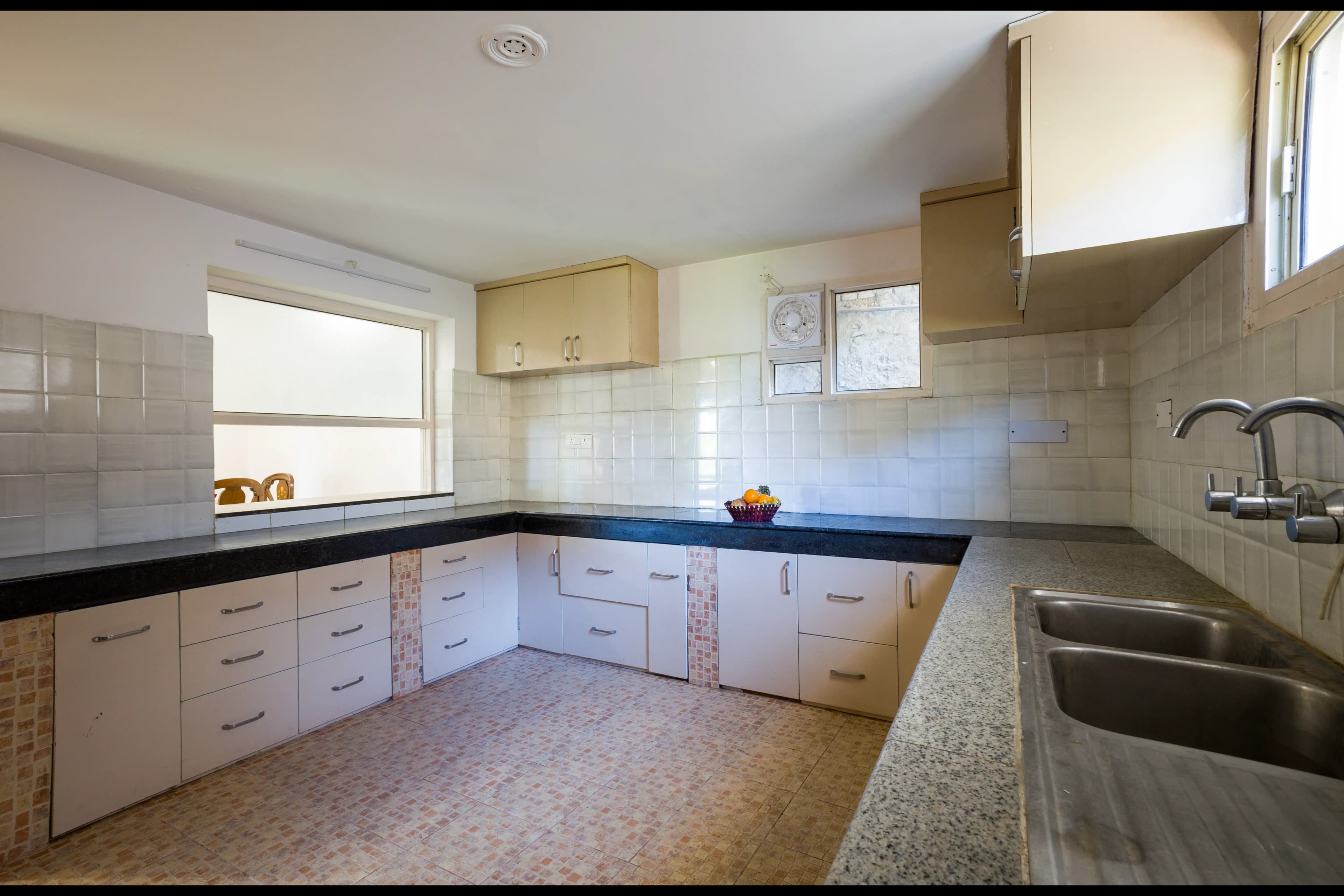 Captain’s Nest | 3-BHK Hilltop Hideaway With Garden & Scenic Views - Image 14