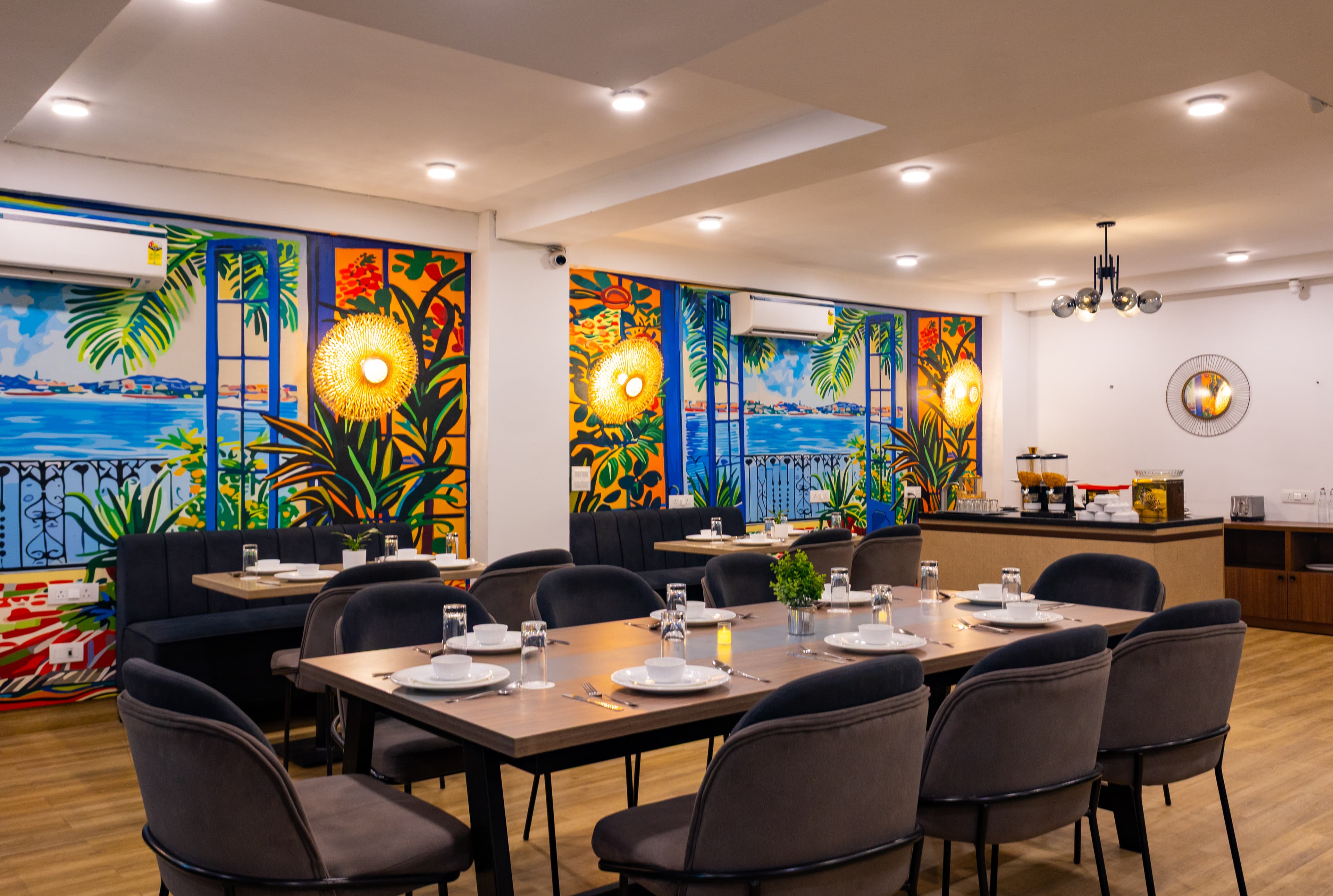 Liv Regalia Serviced Apartments | 1-BHK with a Double Bed, Restro, Gym, Lift & Conference Room | Close to Millennium City Centre (HUDA) - Image 27