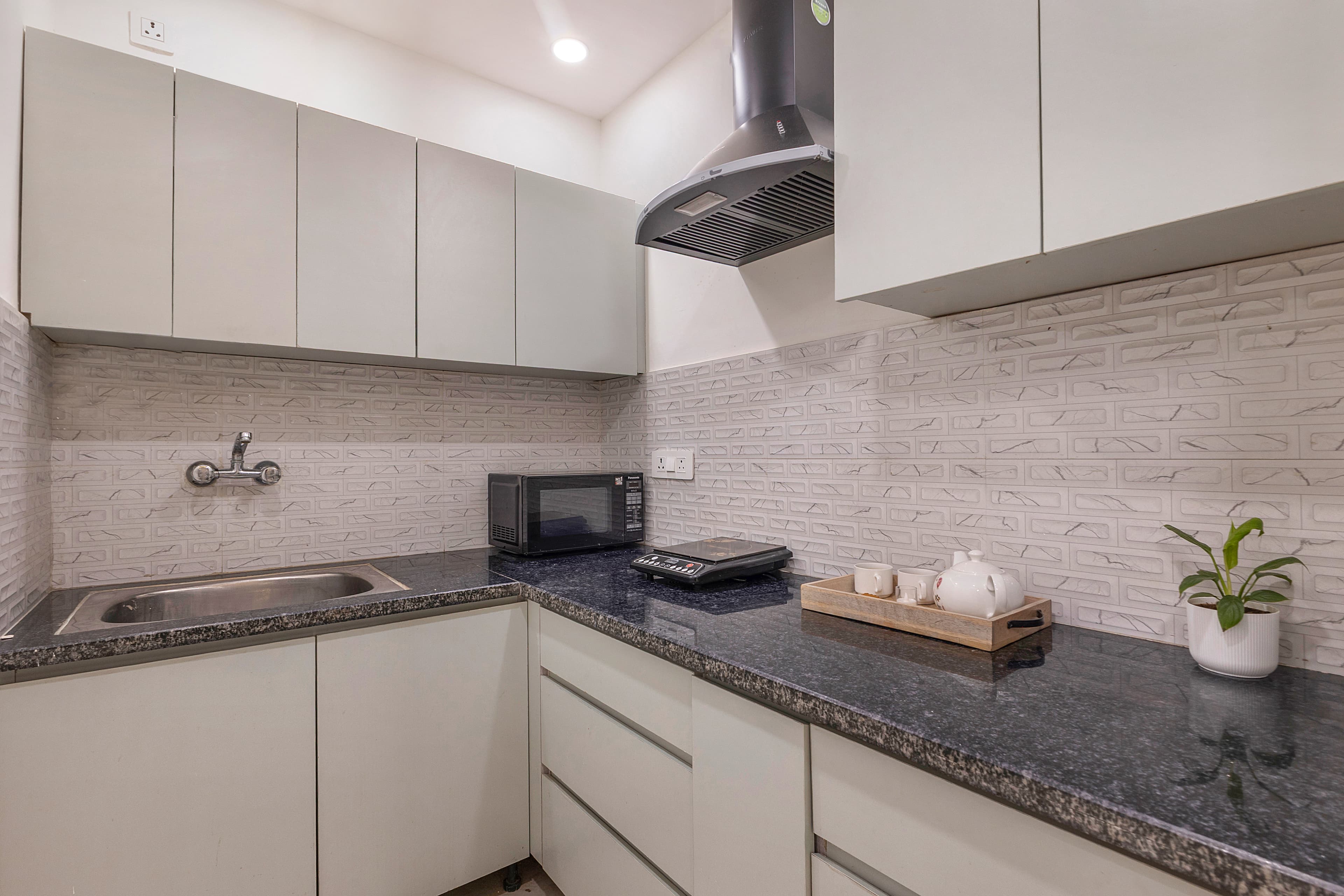 Liv Regalia Serviced Apartments | 1-BHK with a Double Bed, Restro, Gym, Lift & Conference Room | Close to Millennium City Centre (HUDA) - Image 10