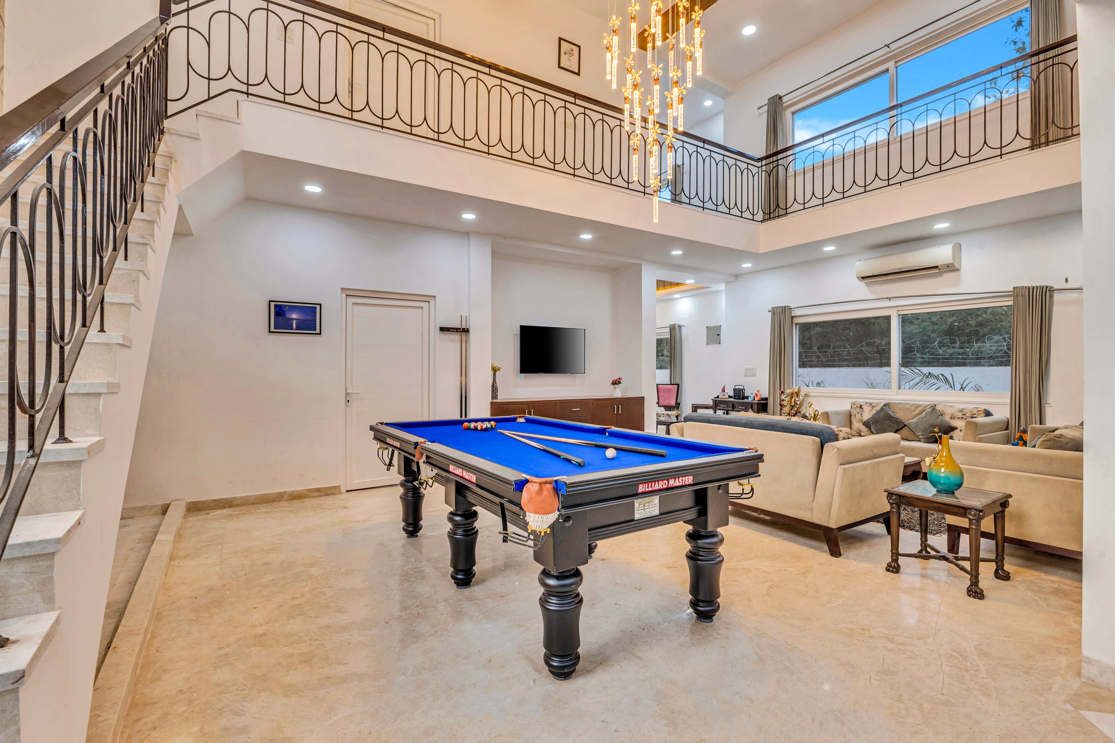 Ratikara Ullaas | 2-BHK with Private Pool, Lounge Space, Pool table & Lawn - Image 5