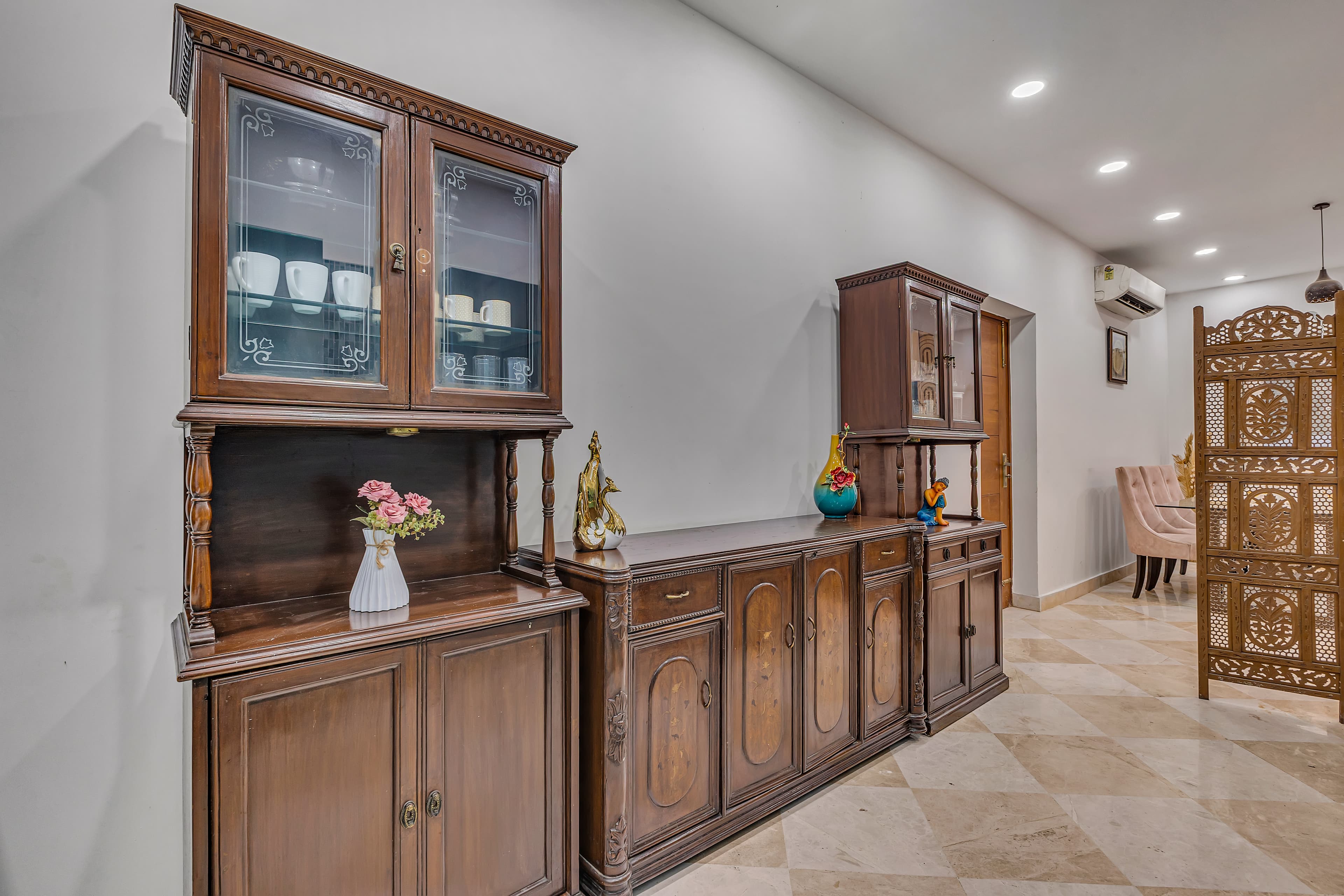 Ratikara Ullaas | 2-BHK with Private Pool, Lounge Space, Pool table & Lawn - Image 31