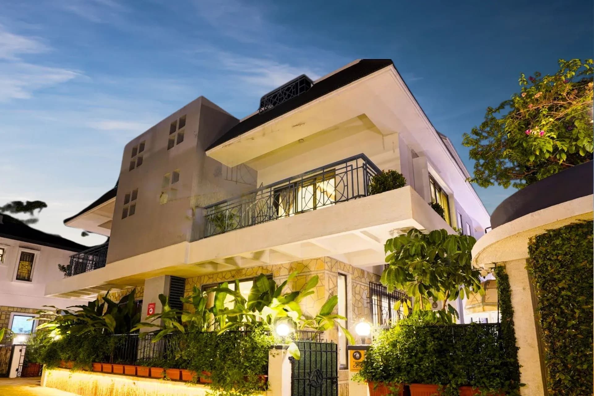 Adarsh Villa 3 | Pet-Friendly 3-BHK With Balcony, Bathtub and Scenic Views  - Image 21