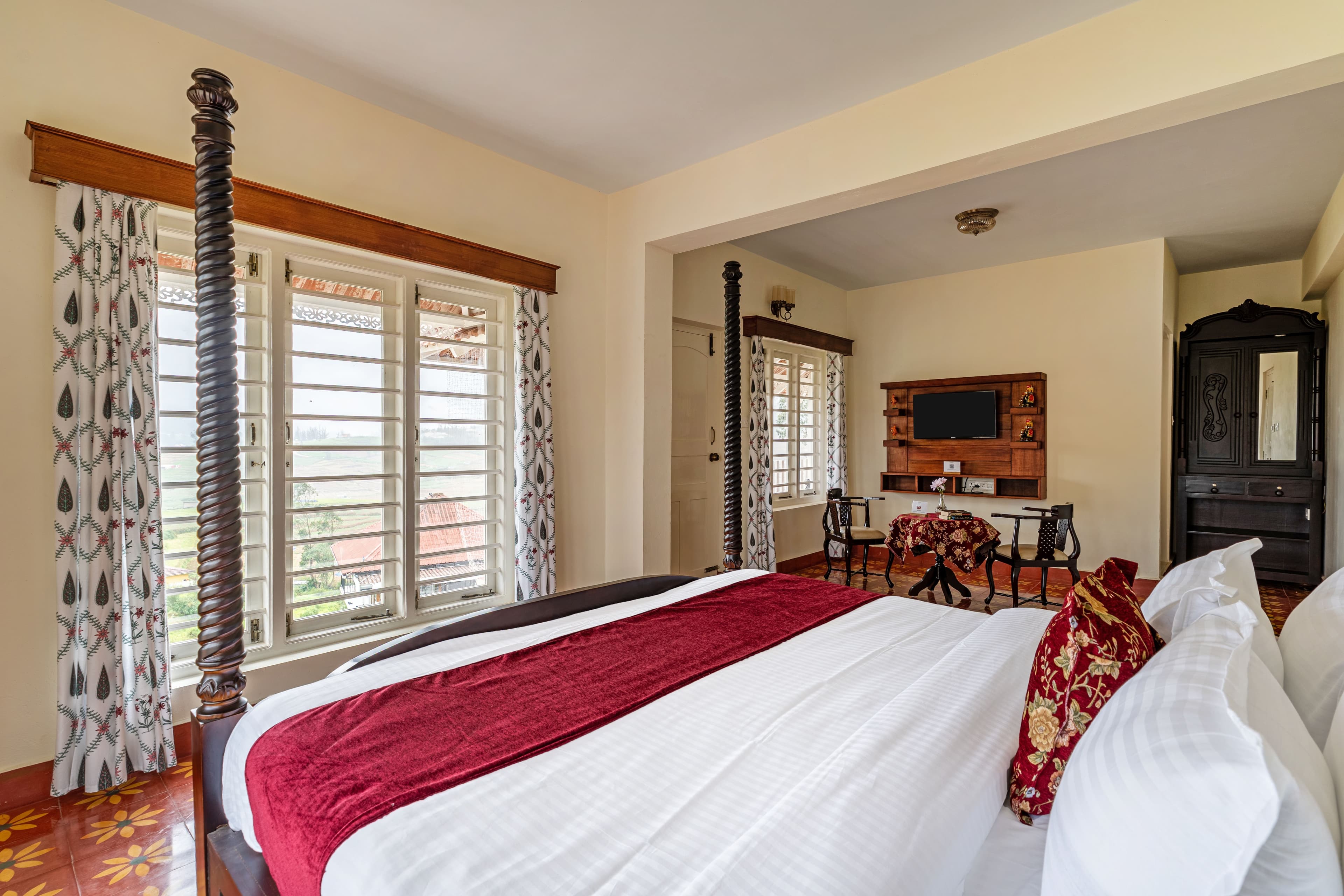 Mihirika’s Nirvana | 5-BHK With Garden, Gazebo, Bonfire Pit & Scenic Views; Near Karnataka Garden - Image 41