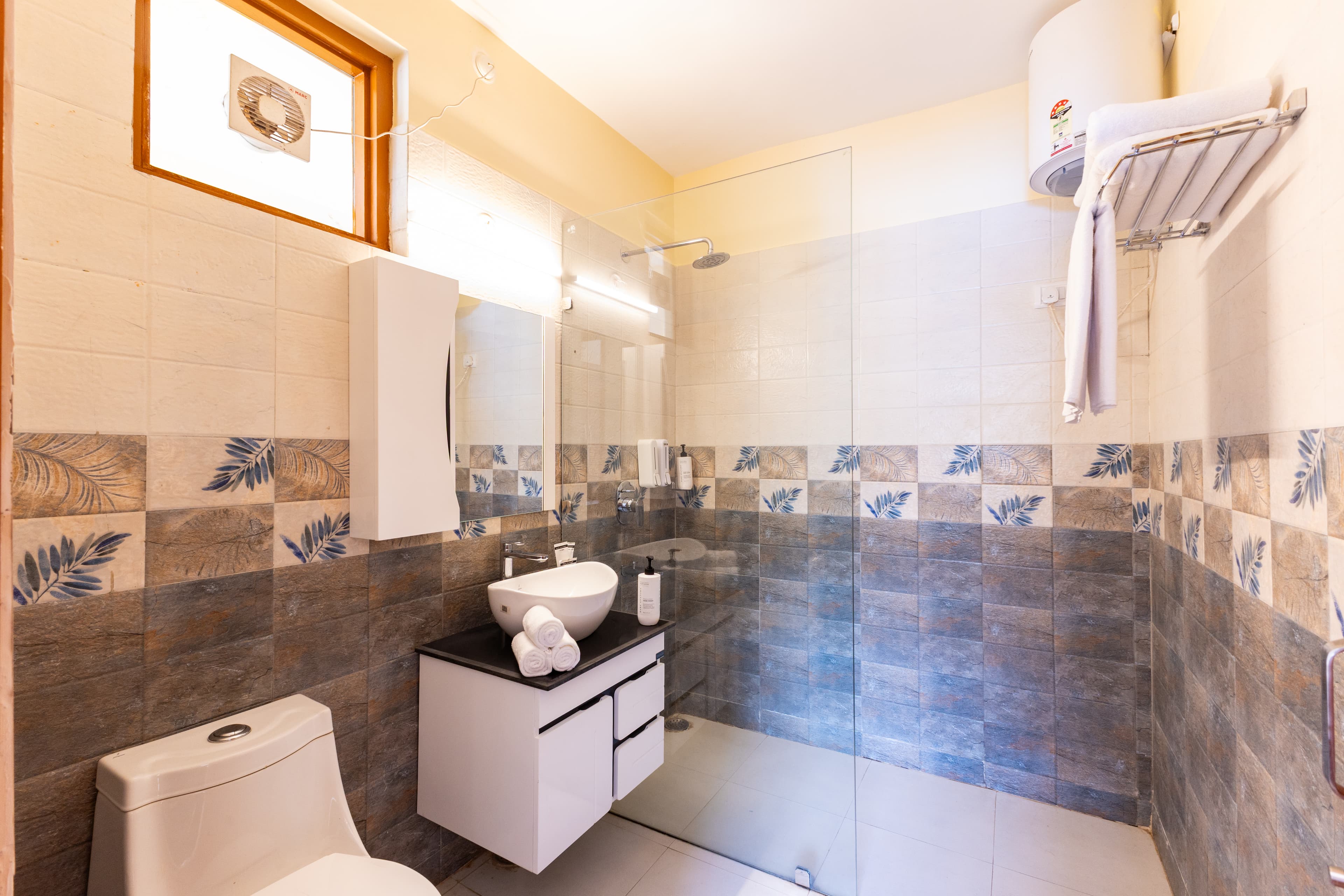 The Nakshatra | 3-BHK Villa With Lounge & Sit-Out Area Near Kainchi Dham & Other Popular Attractions - Image 13