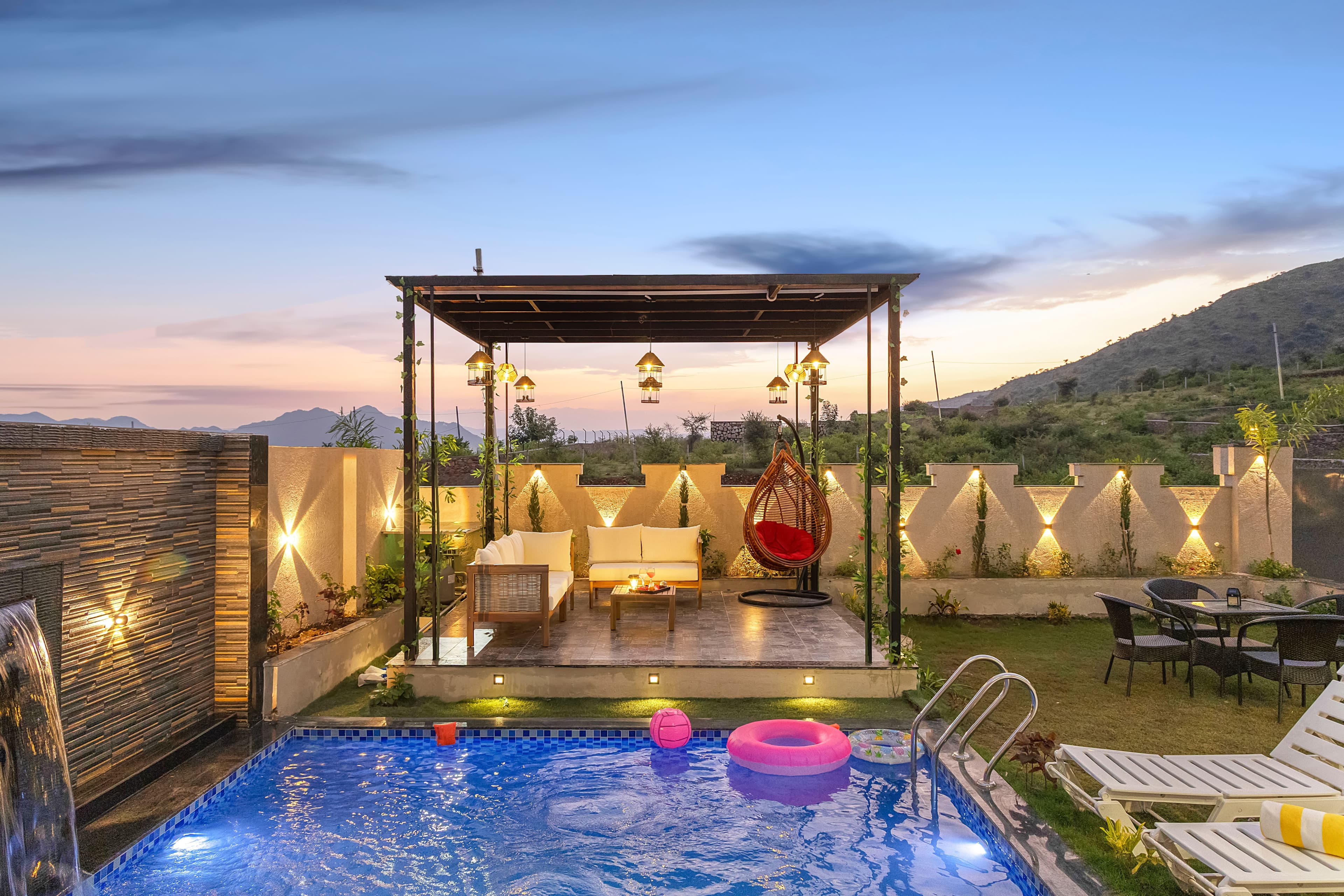 Shreya Blossom Retreat | 8-BHK Retreat With Private Pool, Gazebo, Garden, Bar & Scenic Aravali Views - Image 5