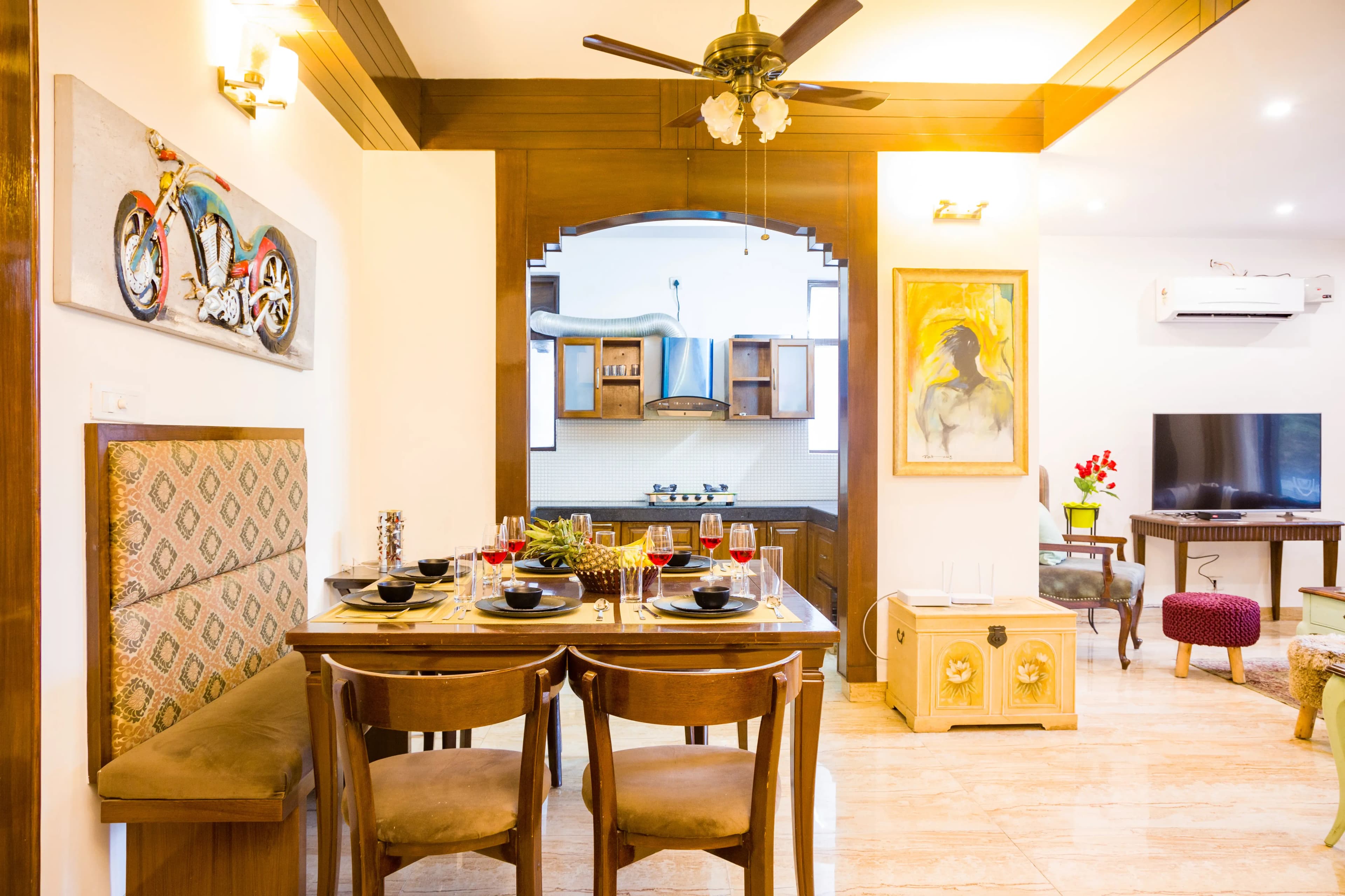 Kasauli Woods Cottage | Hillside 3-BHK Retreat With Outdoor Lounge, Balcony & Scenic Views - Image 12