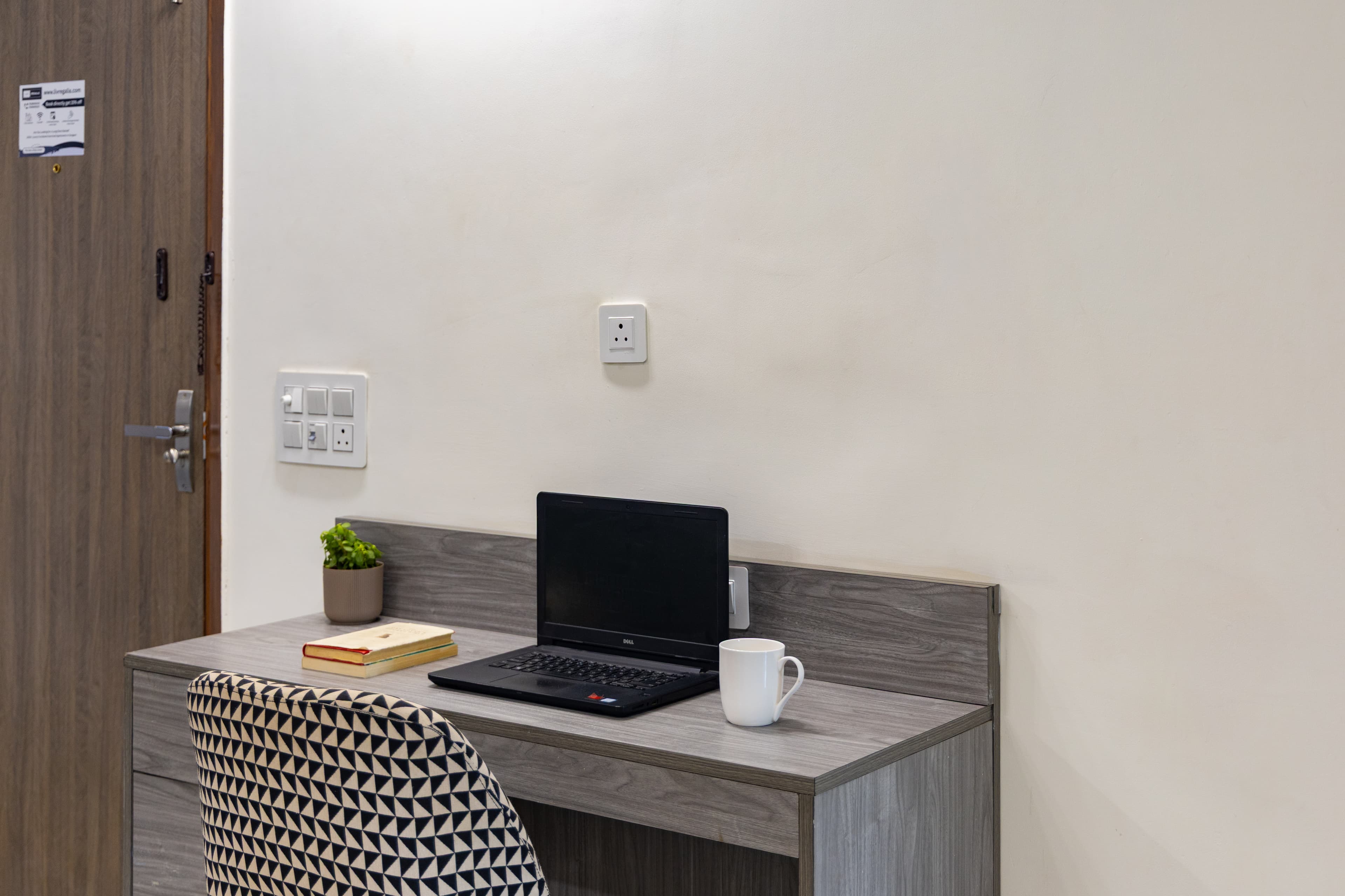 Liv Regalia Serviced Apartments | 1-BHK With Balcony with Restaurant, Lift, Gym & Conference Room | 1 km from Millennium City Centre - Image 13