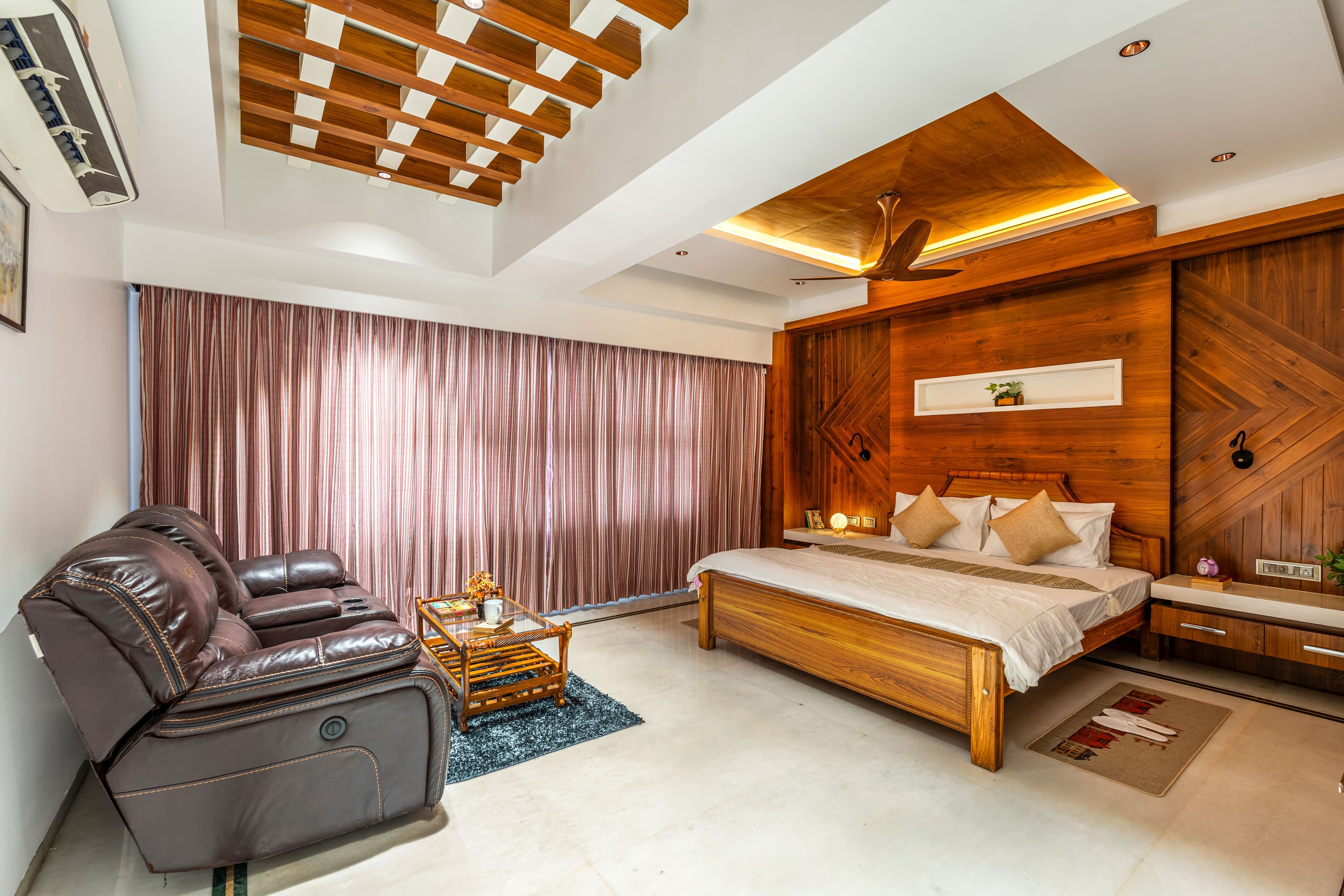 HSR Penthouse | Spacious 4-BHK Apartment with Living, Lounge Area, Study Room, Terrace, Balconies & Lift - Image 43