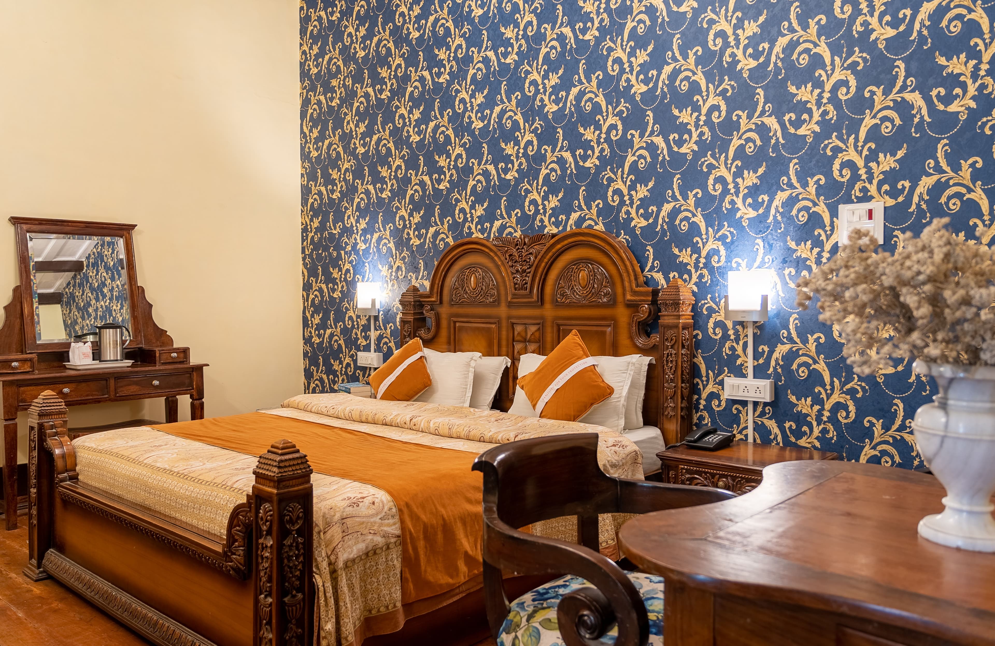 The Hive Cottage Kipling | Serene Hillside Resort With Restaurant, & Outdoor Seating | Ample Parking - Image 22
