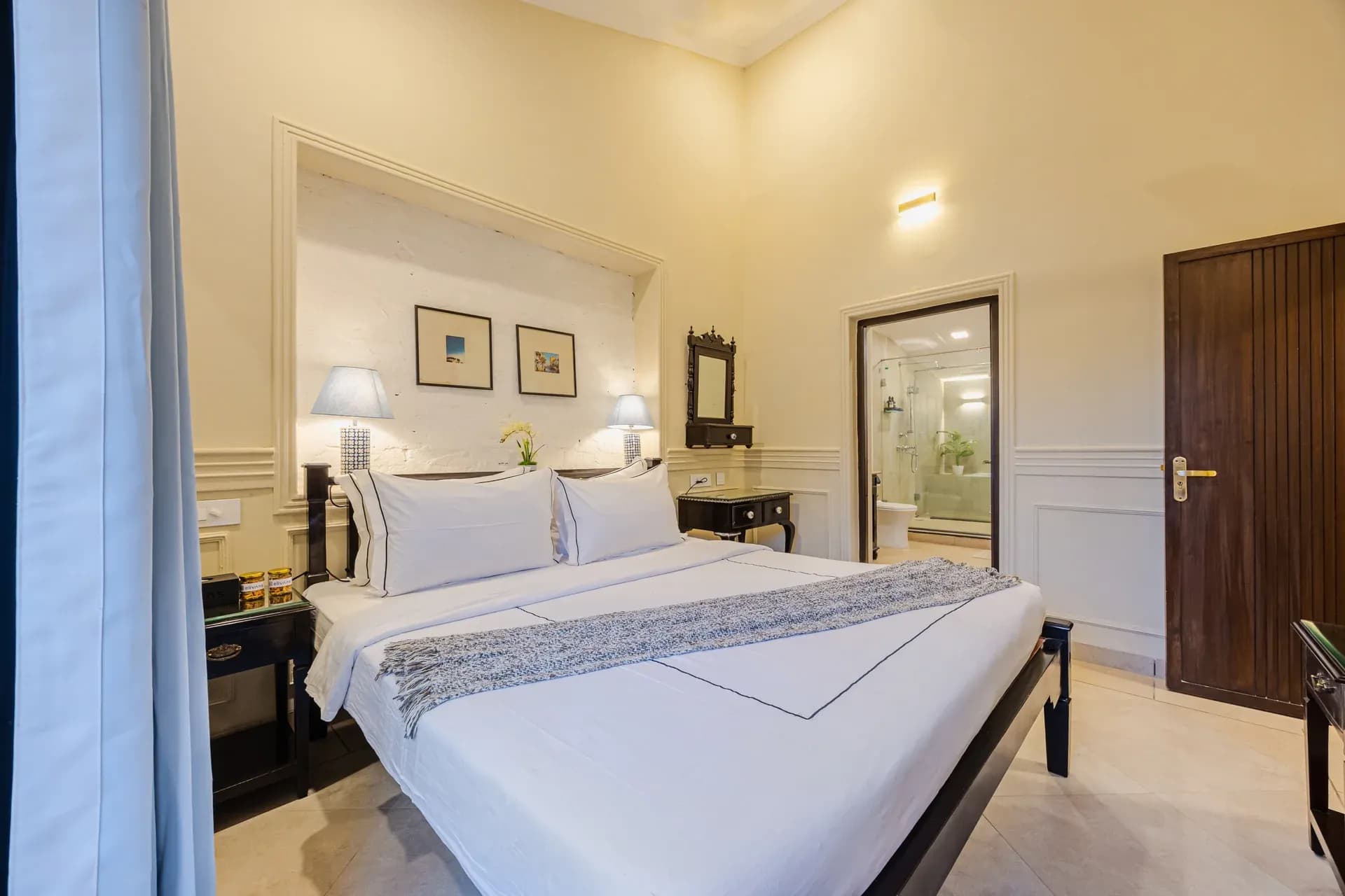 Casa Boa Vida | Luxe 4-BHK Villa Near Candolim Beach With Private Pool, Terrace & Bar - Image 6
