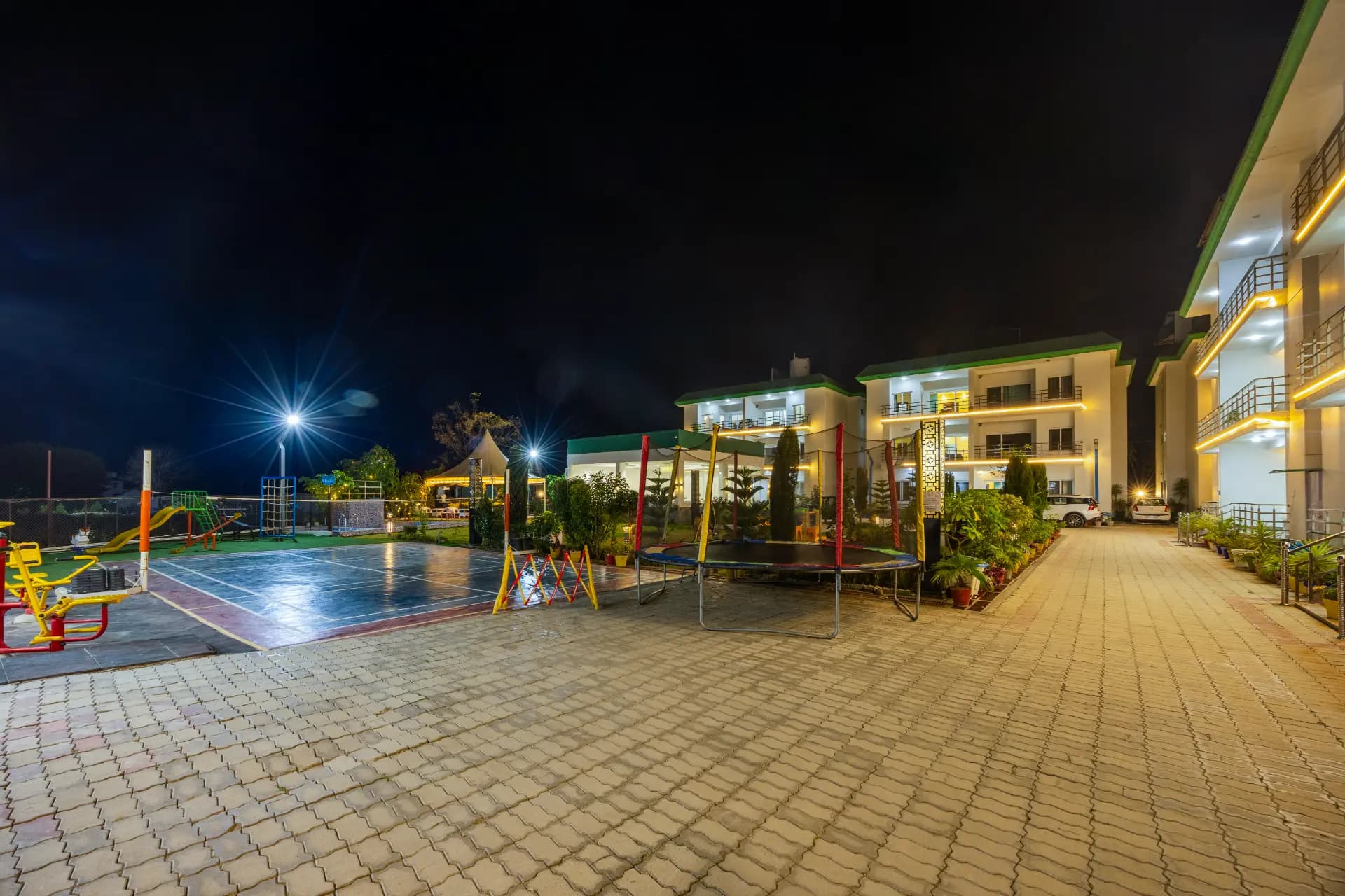 Kingdom Heartz | Elegant Pet-friendly 2-BHK Apartment With Balcony, Common Pool, Common Garden & Restaurant  - Image 1