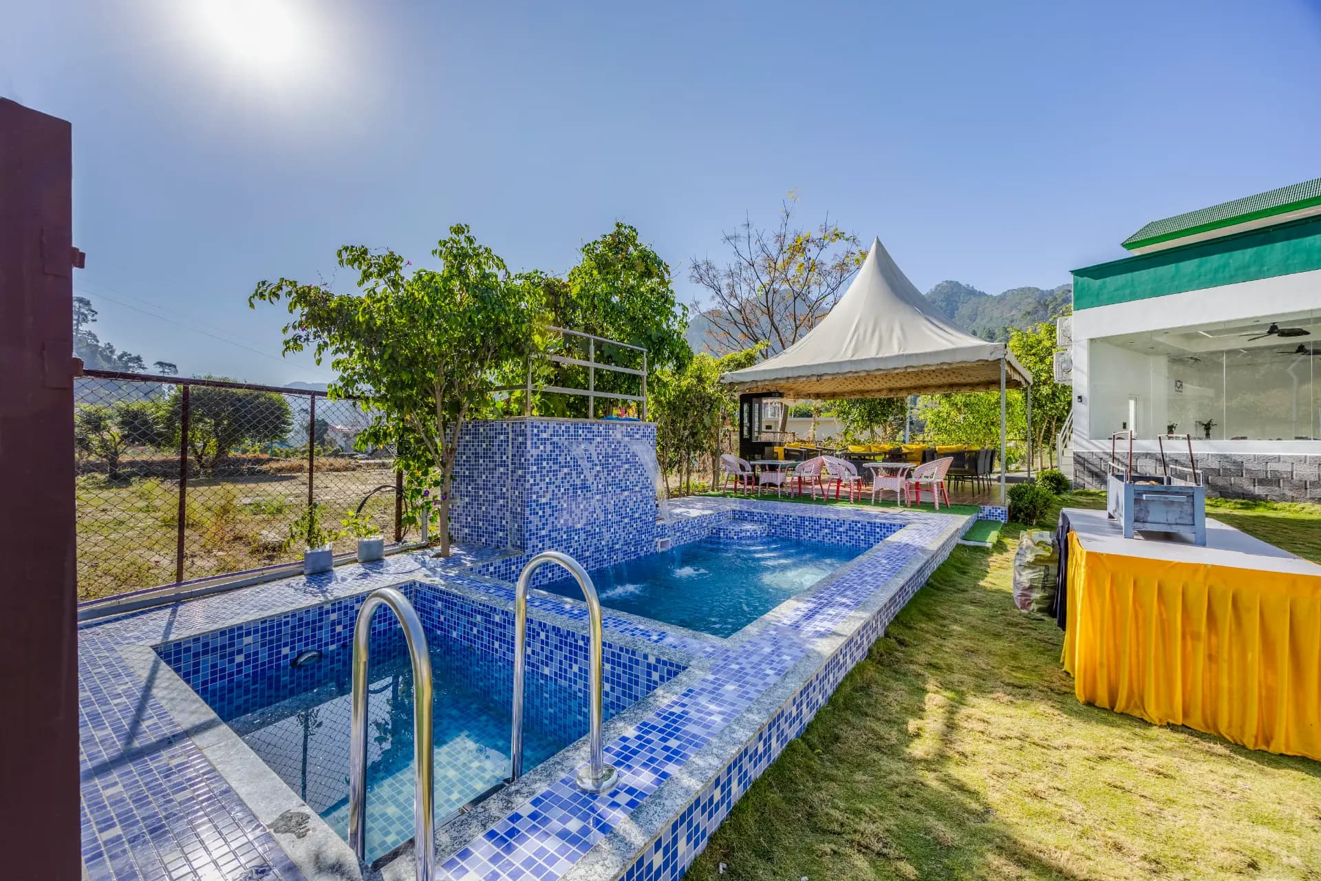 Kingdom Heartz | Charming Pet-friendly 1-BHK Apartment With Balcony, Common Pool, Common Garden & Restaurant   - Image 2