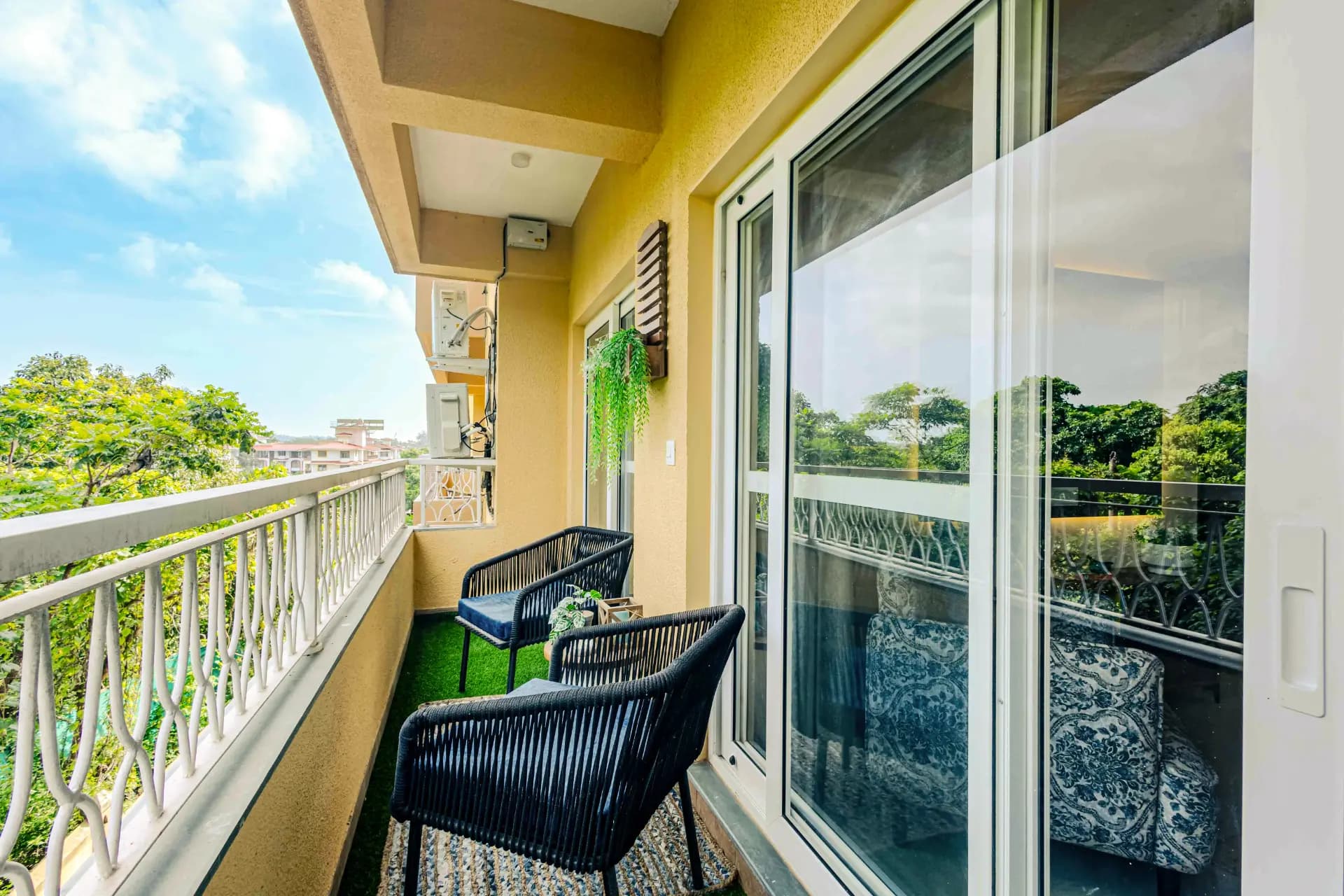 Veera Marina | Charming 3-BHK Apt Near Candolim Beach With Common Pools & Lift  - Image 2