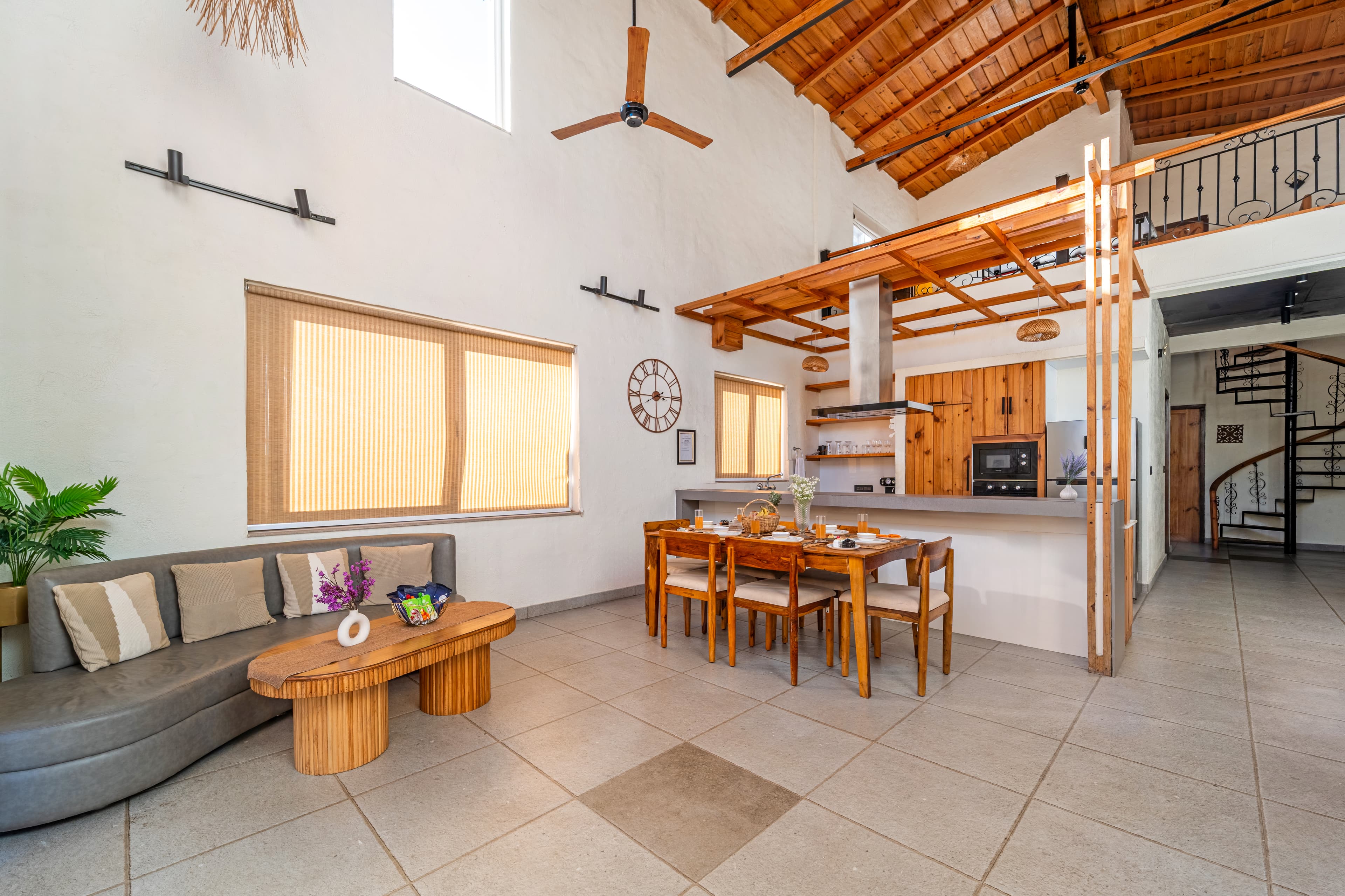 Casa Gaula | 4-BHK Cottage with  Lawn and Outdoor Sit-Out | 20 mins away from Bhimtal Lake | Pet-friendly - Image 5
