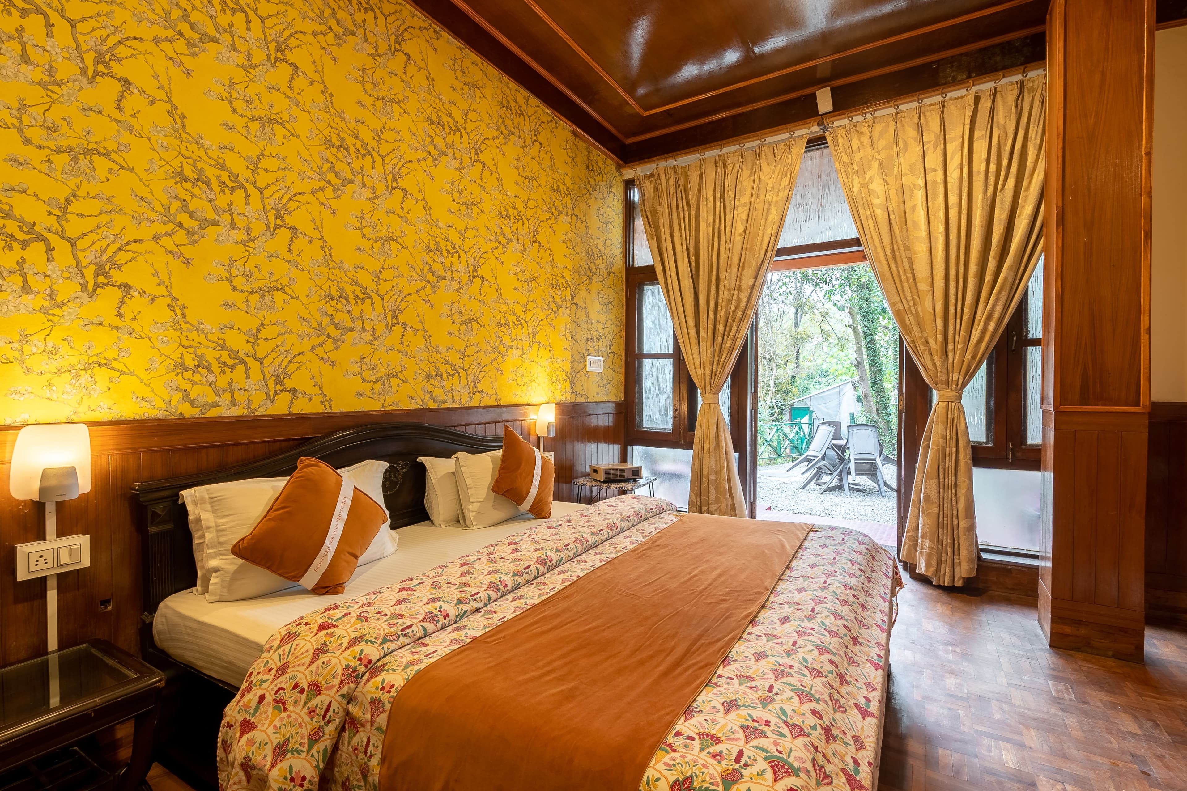 The Hive Cottage Kipling | Serene Hillside Resort With Restaurant, & Outdoor Seating | Ample Parking - Image 24