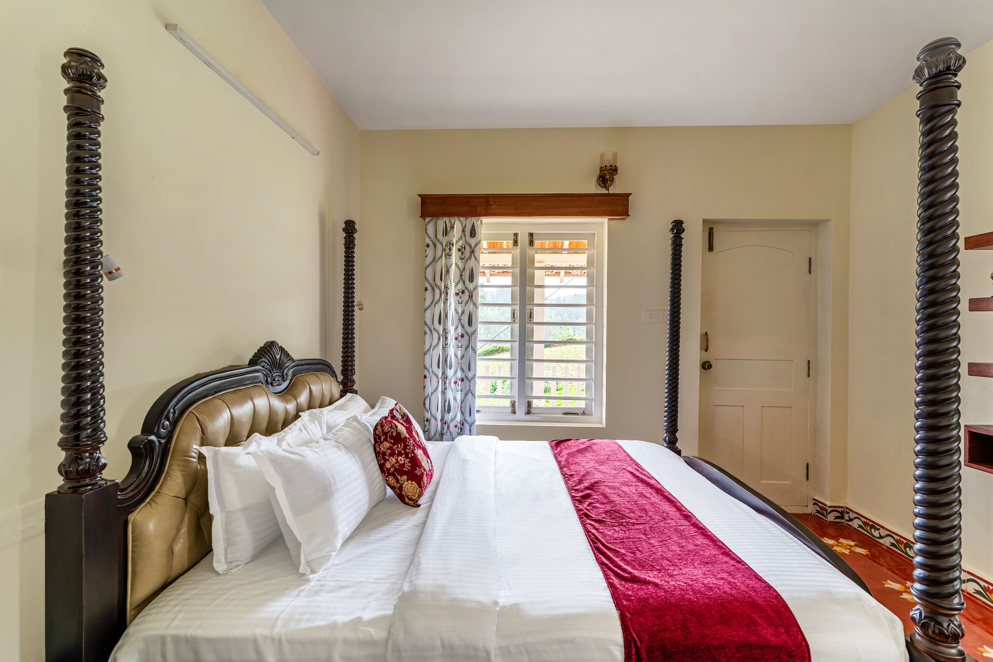 Mihirika’s Nirvana | 5-BHK With Garden, Gazebo, Bonfire Pit & Scenic Views; Near Karnataka Garden - Image 45