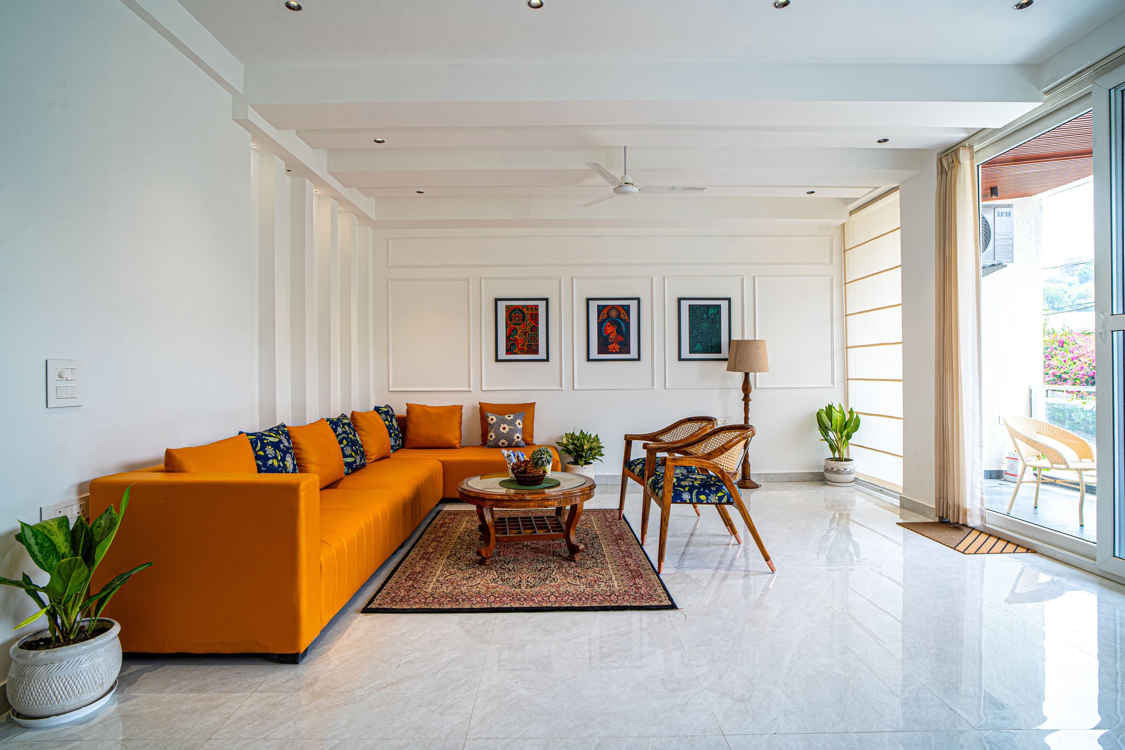 Udgam Vilas 3-BHK | Elegant Pet-friendly Apartment With Lift & Balcony Near Robber’s Cave - Image 7
