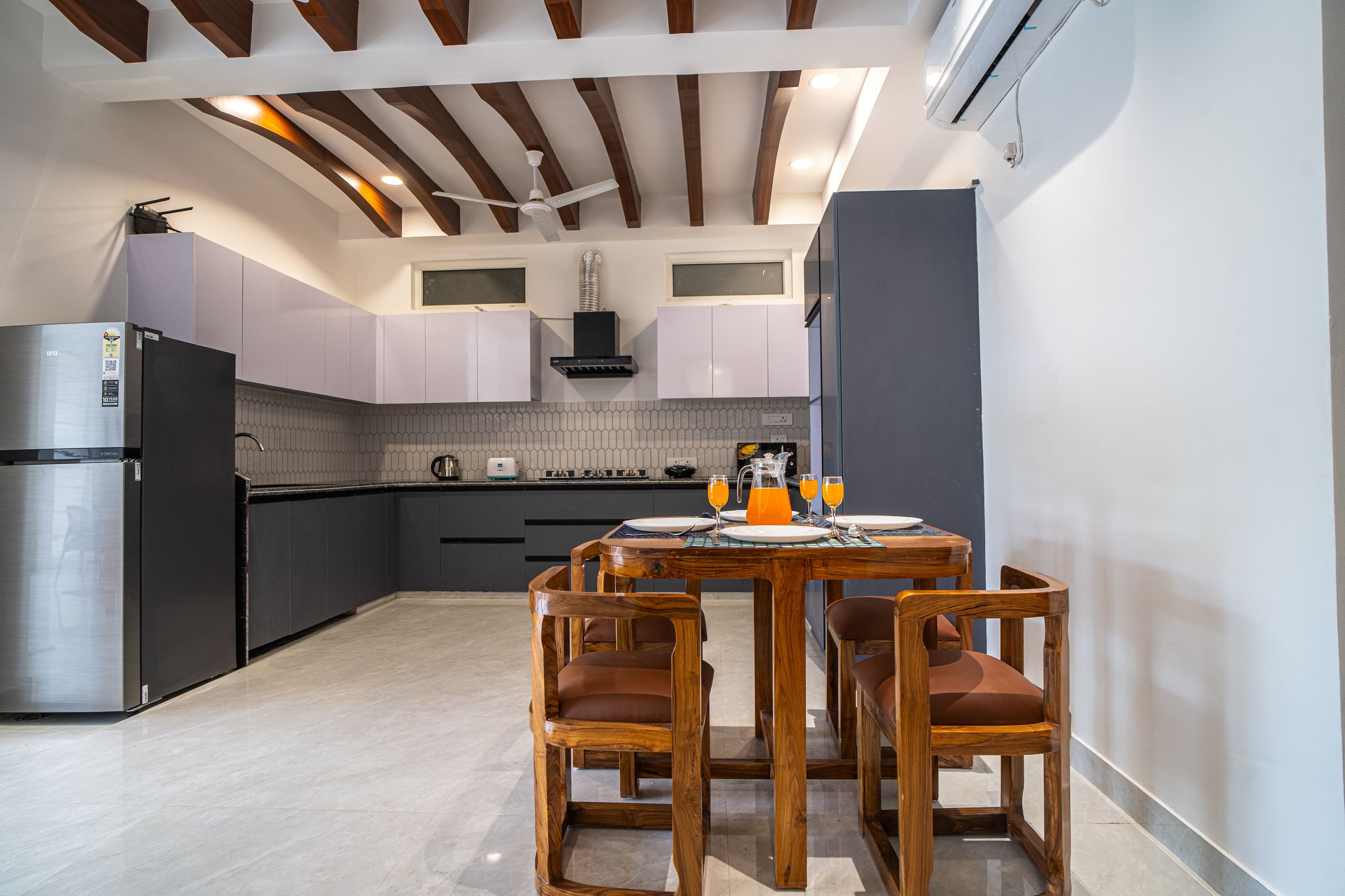 Udgam Vilas 3-BHK With Jacuzzi | Pet-friendly Hillside Apartment With Lift Near Robber’s Cave - Image 10