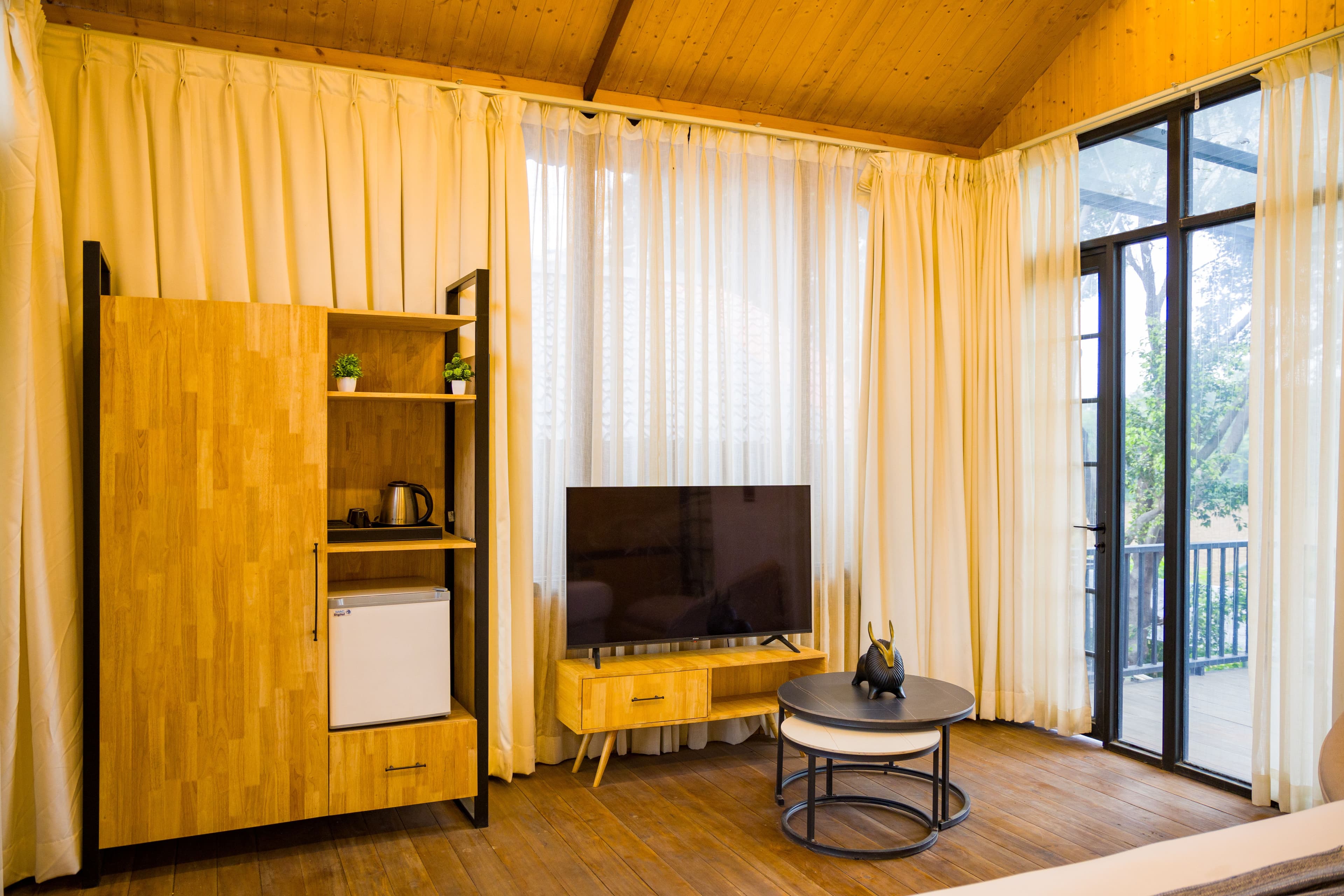 Raha Farms | 1 Cottage With Common Pool, Restaurant, Game Zone, Gym & Conference Area - Image 38