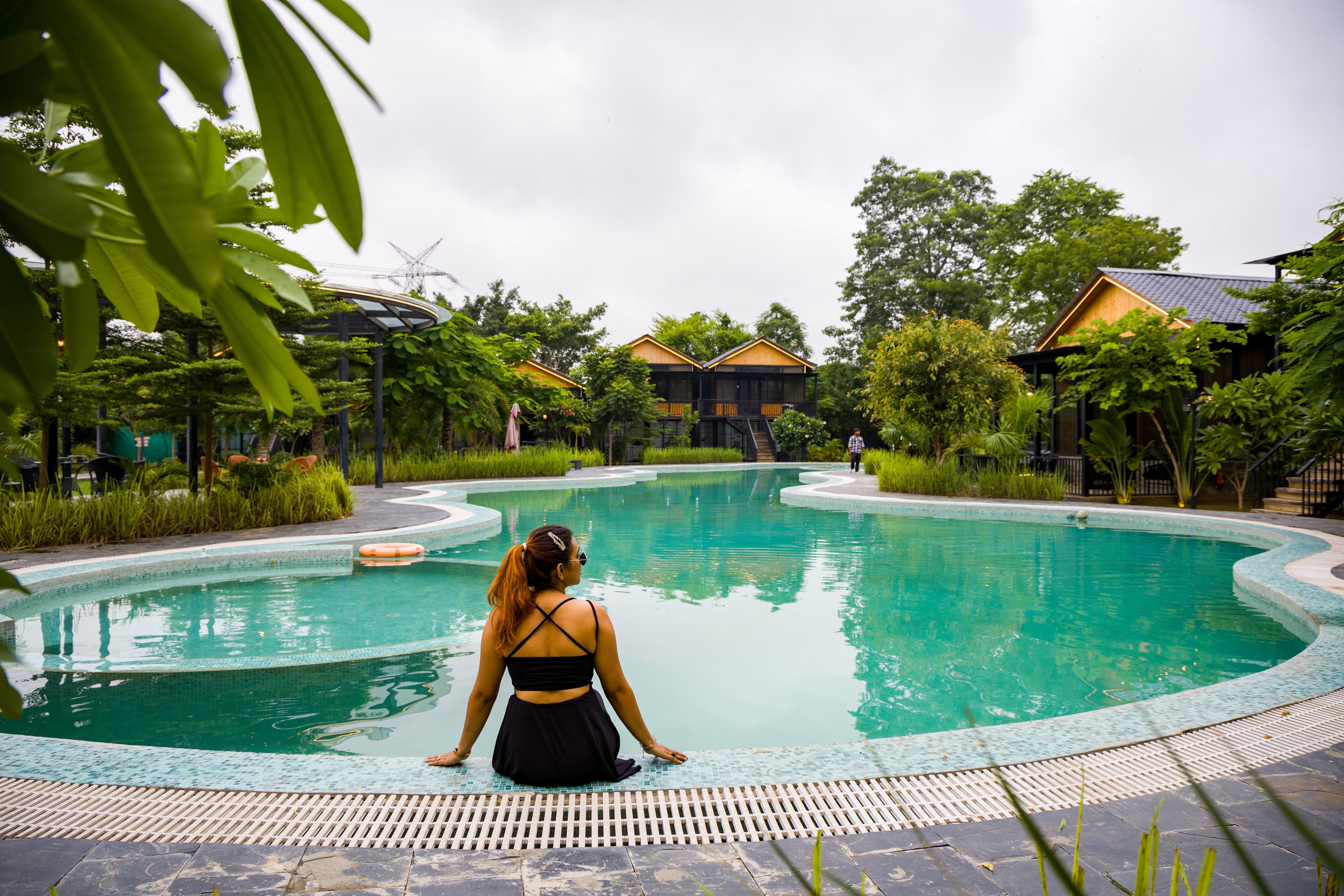 Raha Farms | 1 Duplex on 5.5-Acre Land With Shared Pool, Restro, Game Zone & Library - Image 7