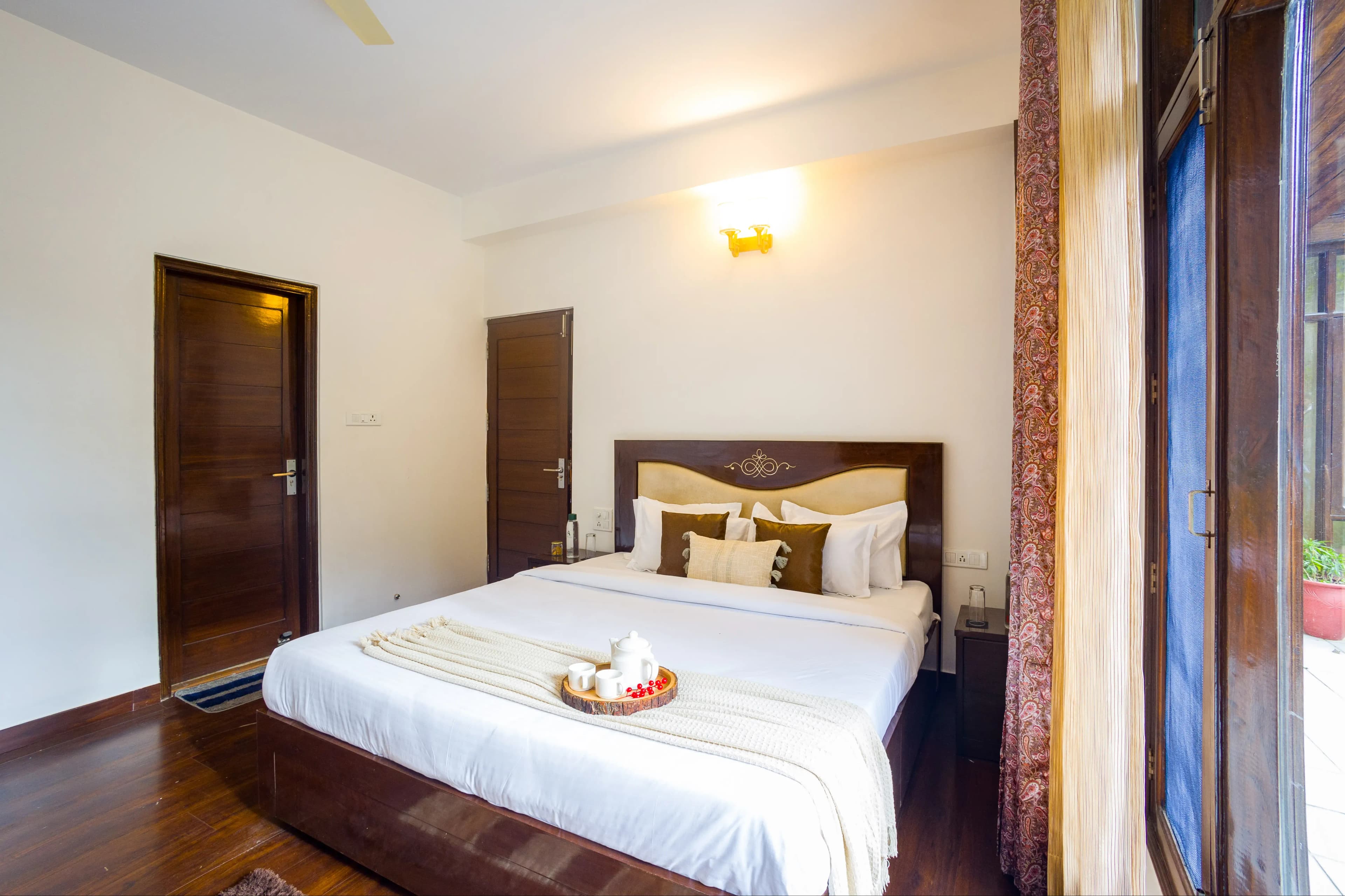 Kasauli Woods Cottage | Hillside 3-BHK Retreat With Outdoor Lounge, Balcony & Scenic Views - Image 20