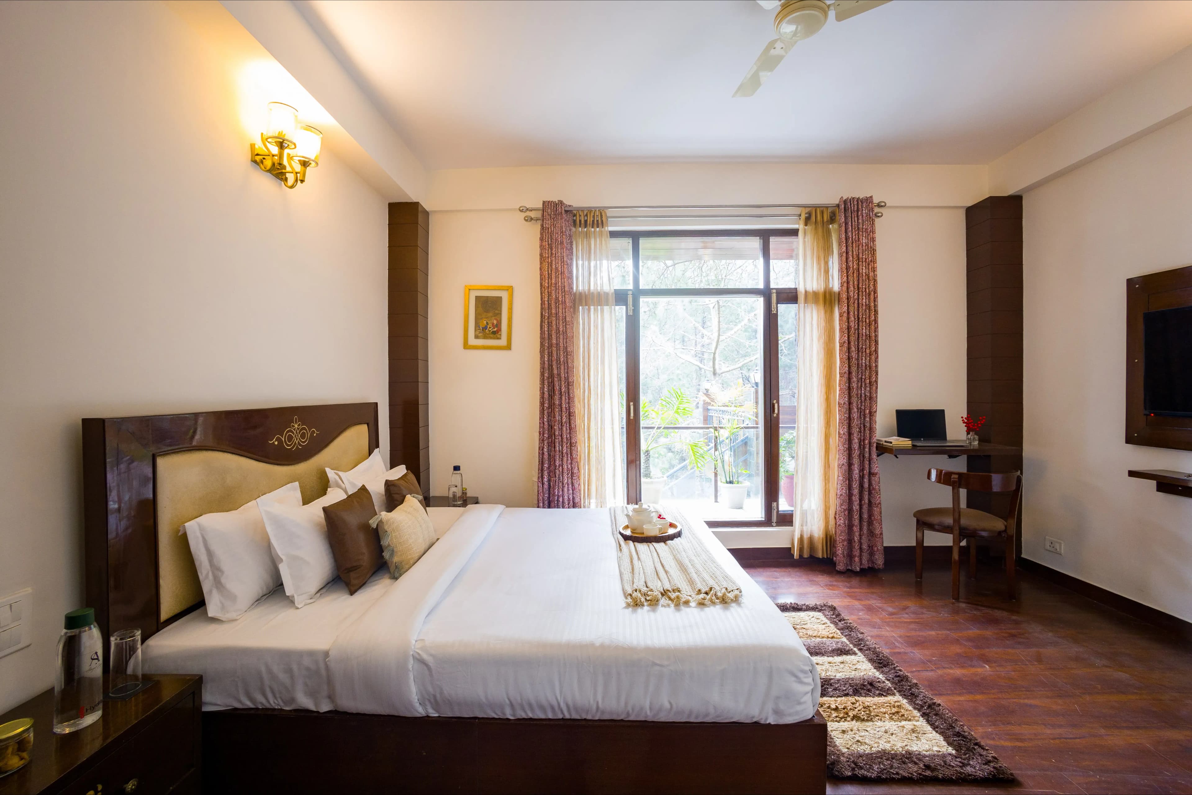 Kasauli Woods Cottage | Hillside 3-BHK Retreat With Outdoor Lounge, Balcony & Scenic Views - Image 19