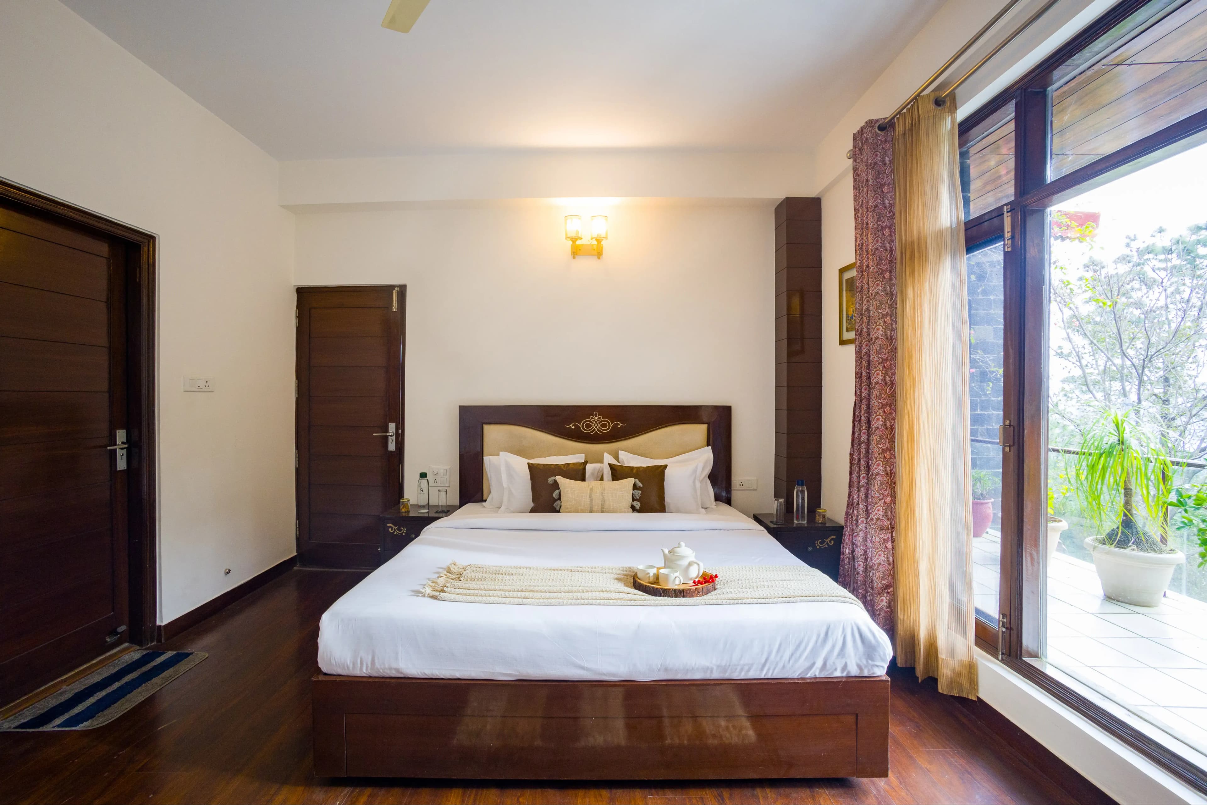 Kasauli Woods Cottage | Hillside 3-BHK Retreat With Outdoor Lounge, Balcony & Scenic Views - Image 18