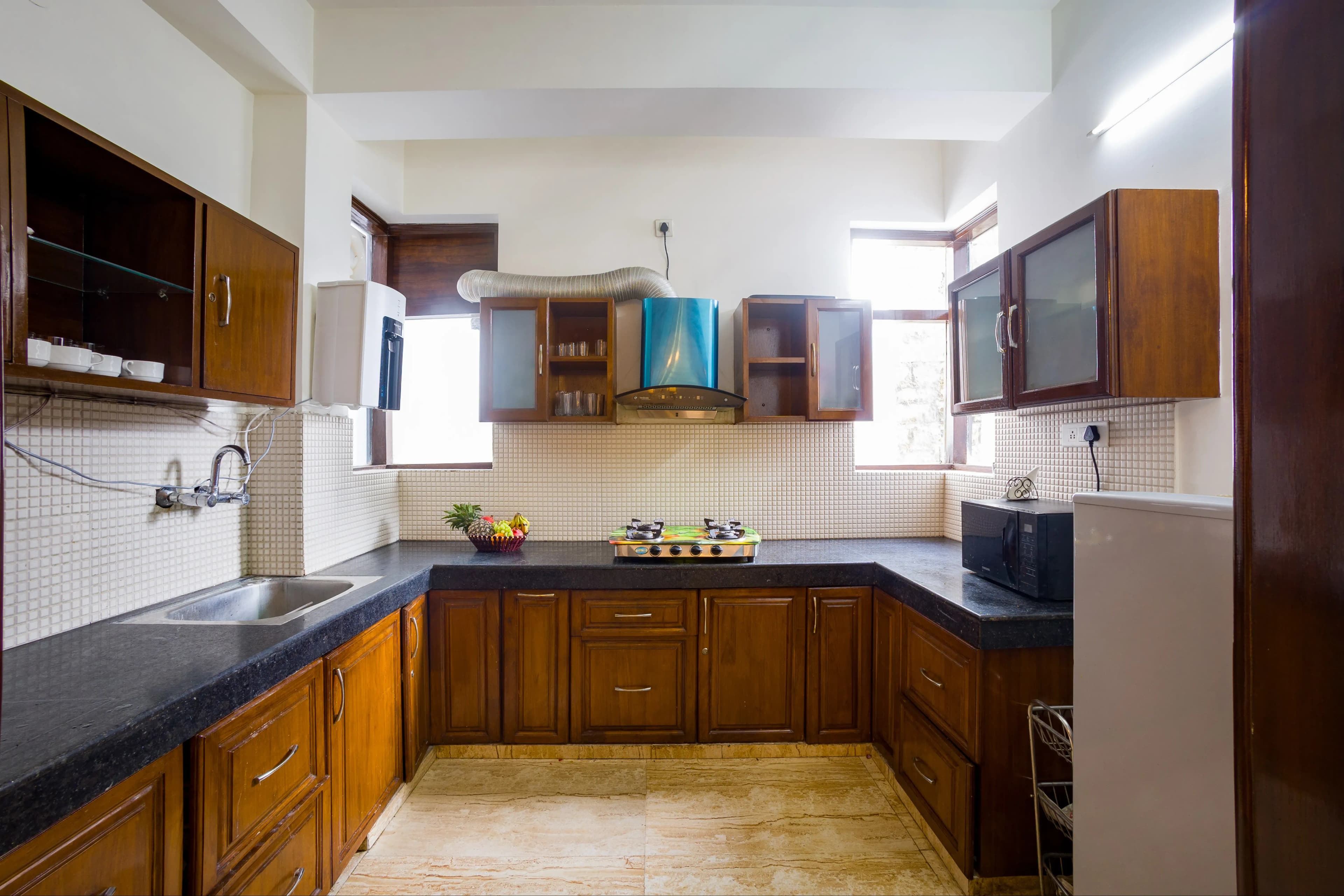 Kasauli Woods Cottage | Hillside 3-BHK Retreat With Outdoor Lounge, Balcony & Scenic Views - Image 15