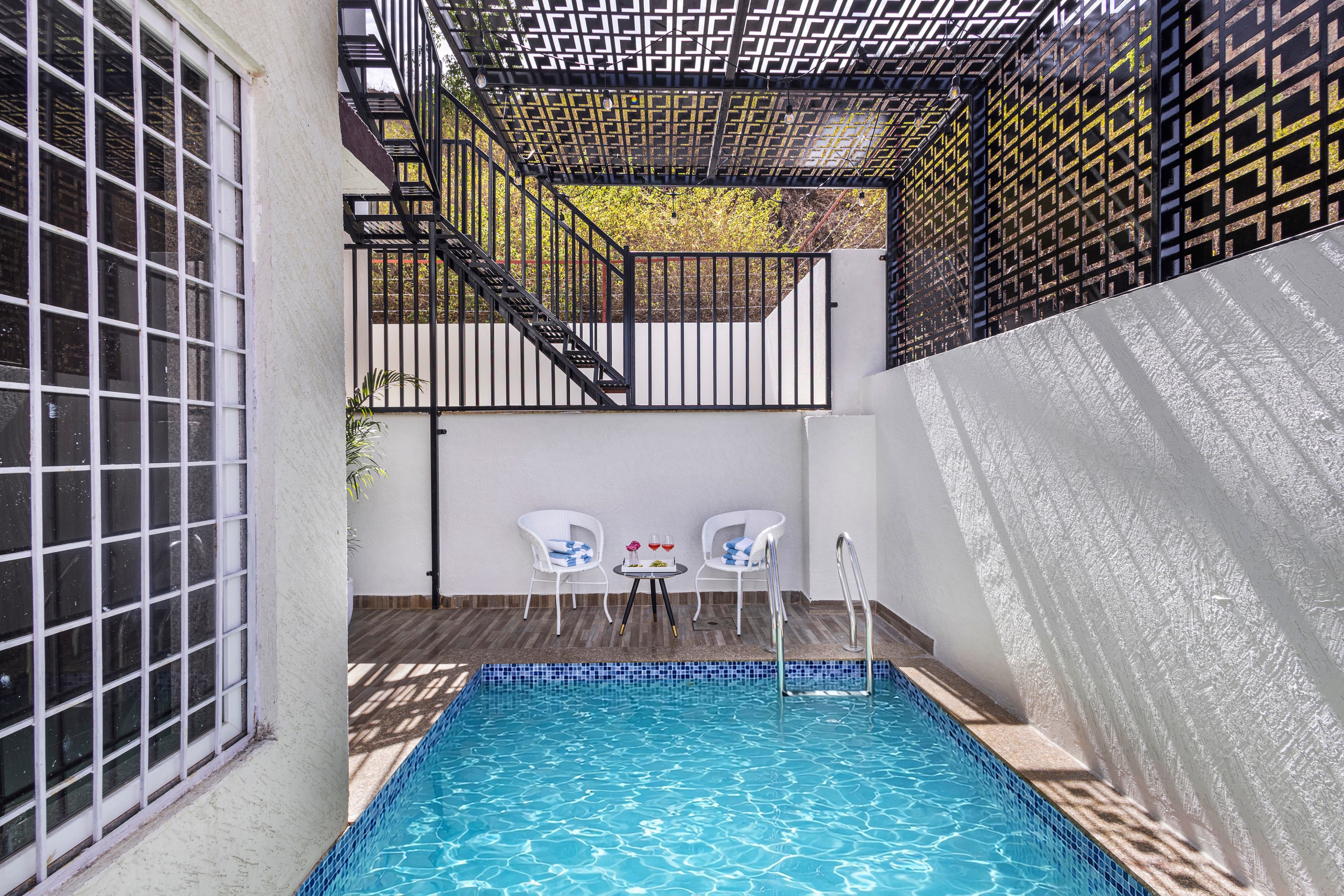 Shourya Athena | 3-BHK Villa With Swimming Pool & Terrace - Image 2