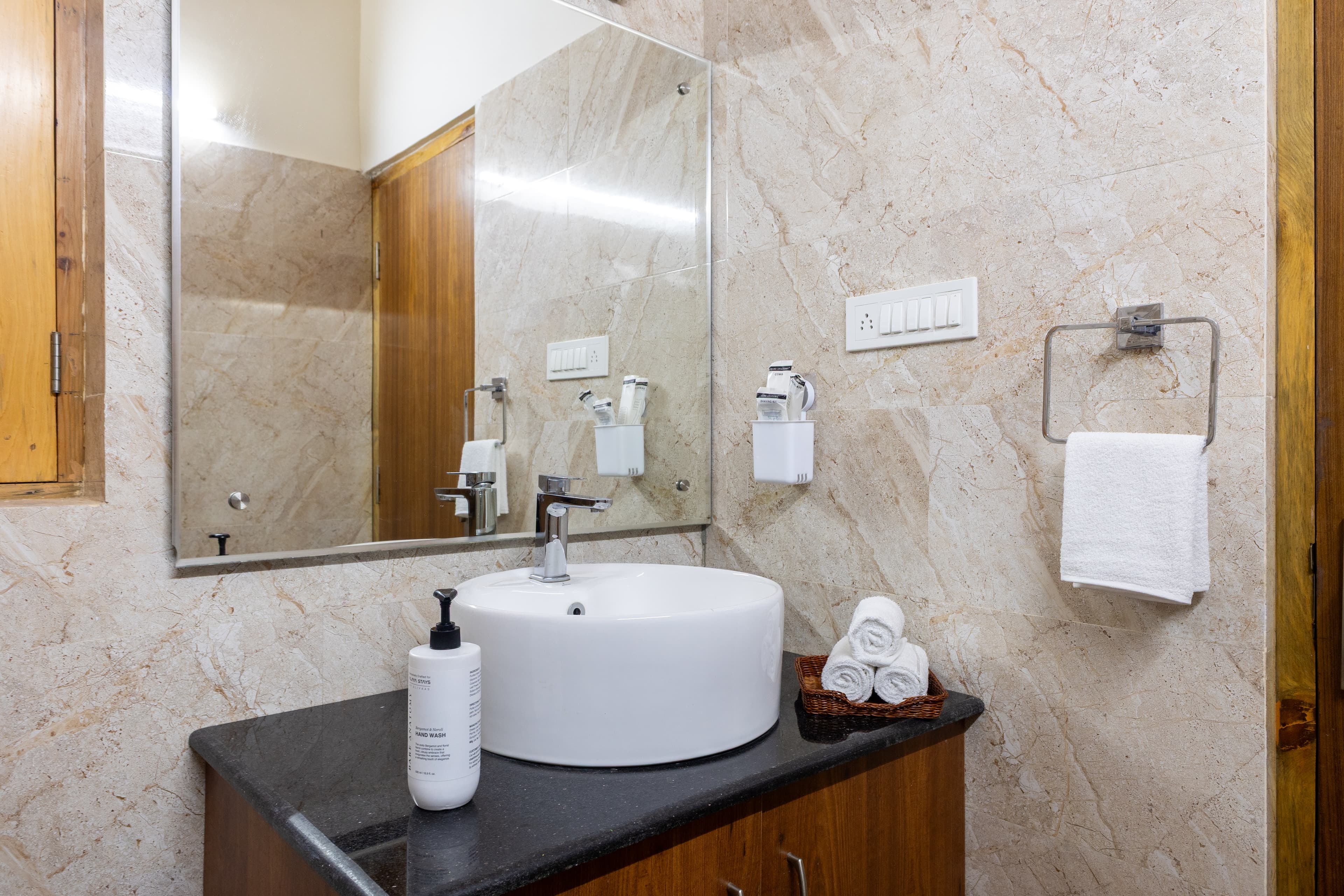 Hill Homes Cottages Mulberry | 2-BHK With Workstation Patios With Hill Views, Near Mukteshwar | Pet-friendly - Image 15