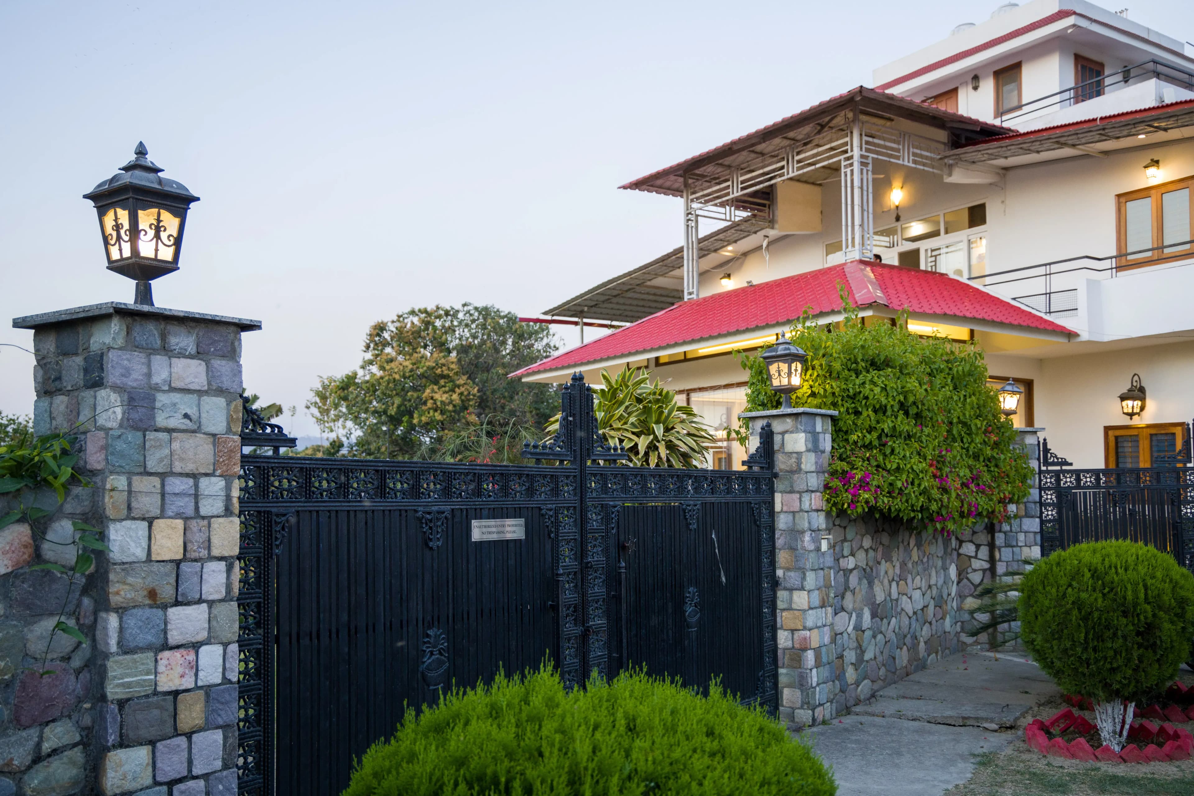 Farm Naturelle | 3-BHK Farmhouse Near Jim Corbett With Garden, Terrace & Orchards - Image 46