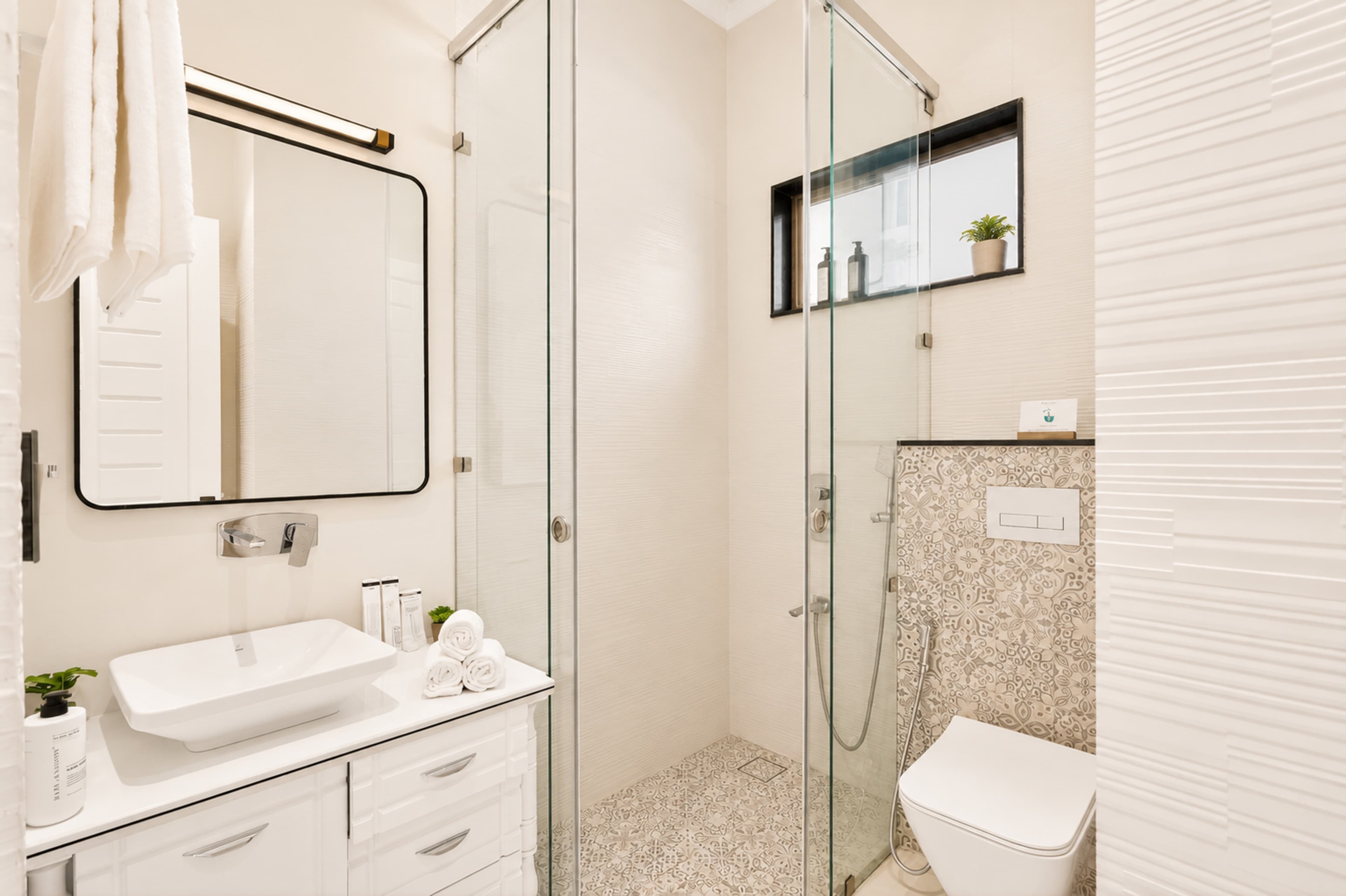 Kalyan Mansion Cosmos | Premium 3-BHK Penthouse with Lift, Lounge and Scenic Viewpoints - Image 19