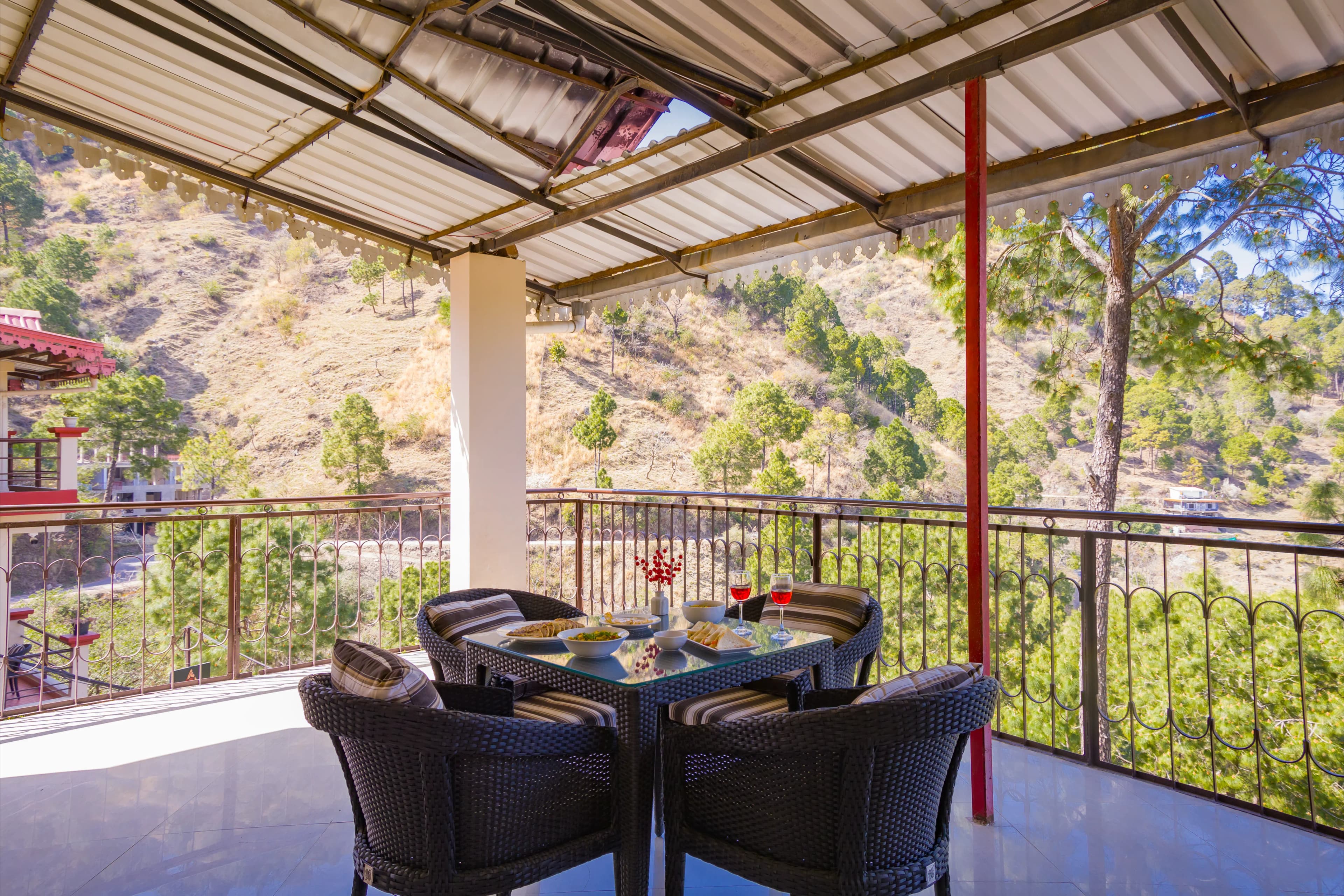 Captain’s Nest | 3-BHK Hilltop Hideaway With Garden & Scenic Views - Image 39