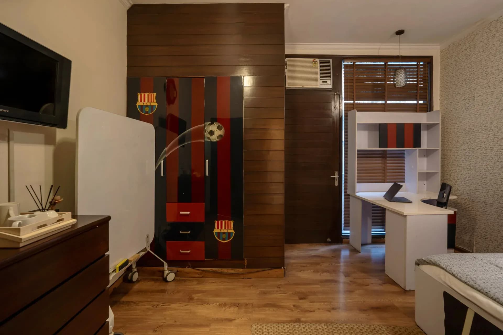 Aravali Woods Villa | 4-BHK | Home Theater | Gaming Room | Bar - Image 33